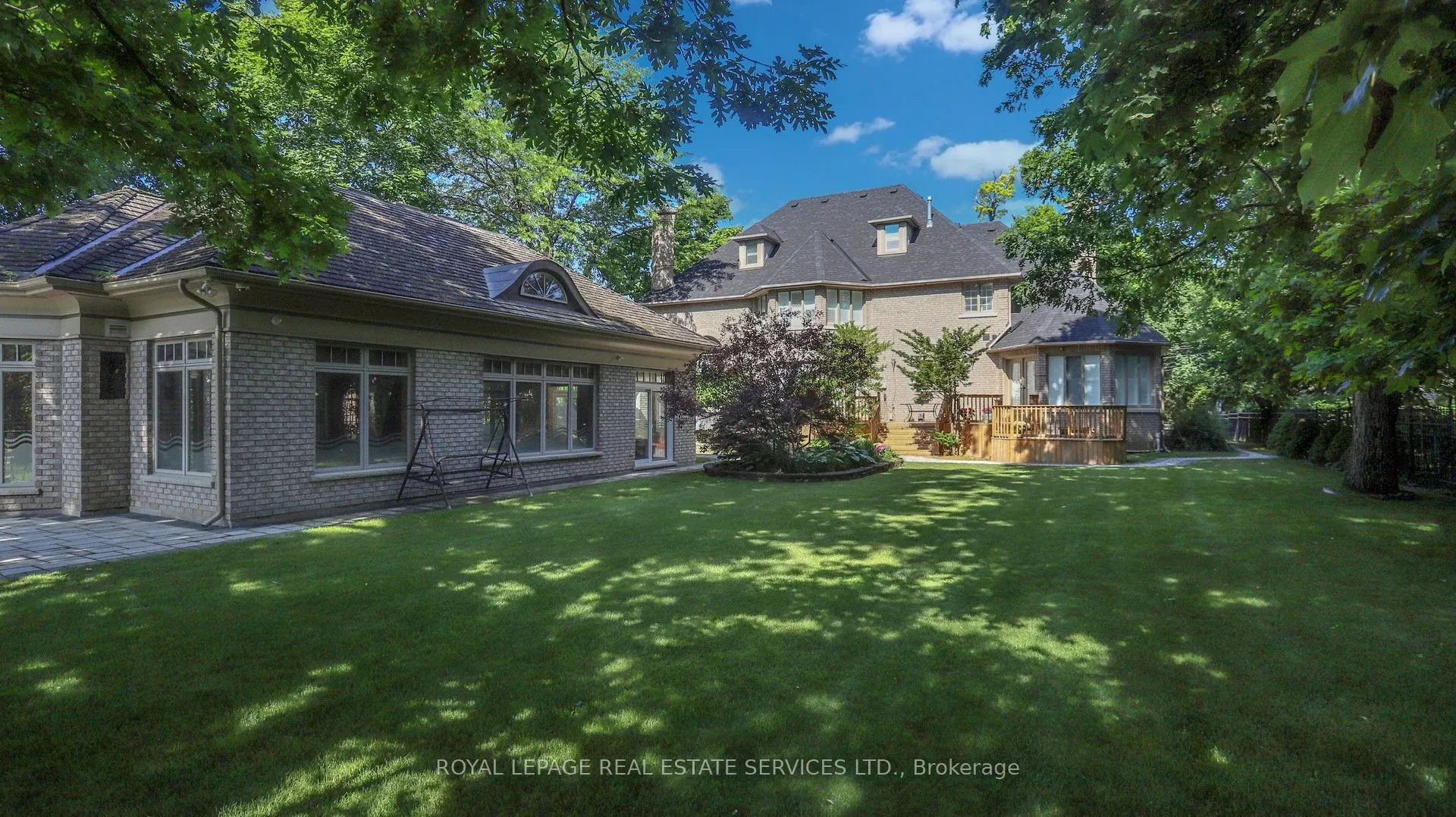 2416 Mississauga Road