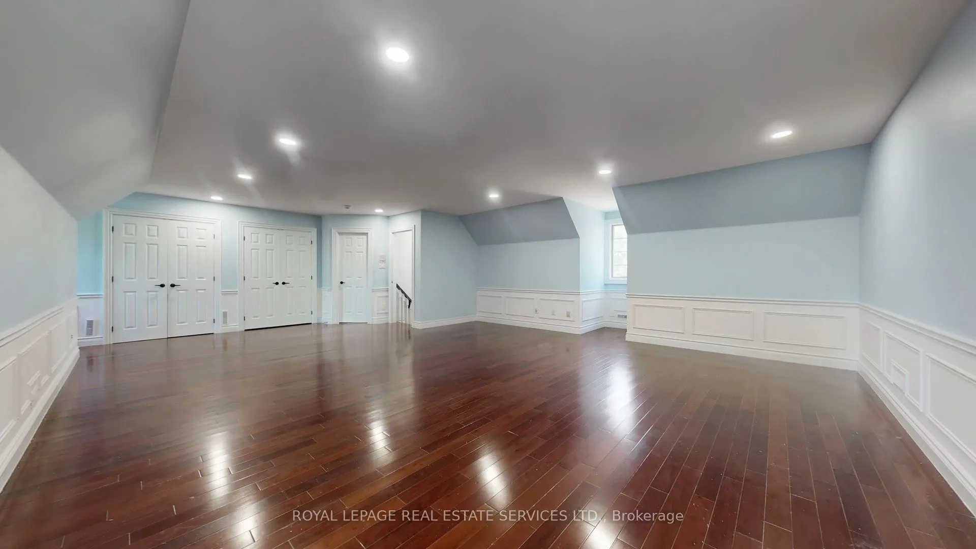 2416 Mississauga Road