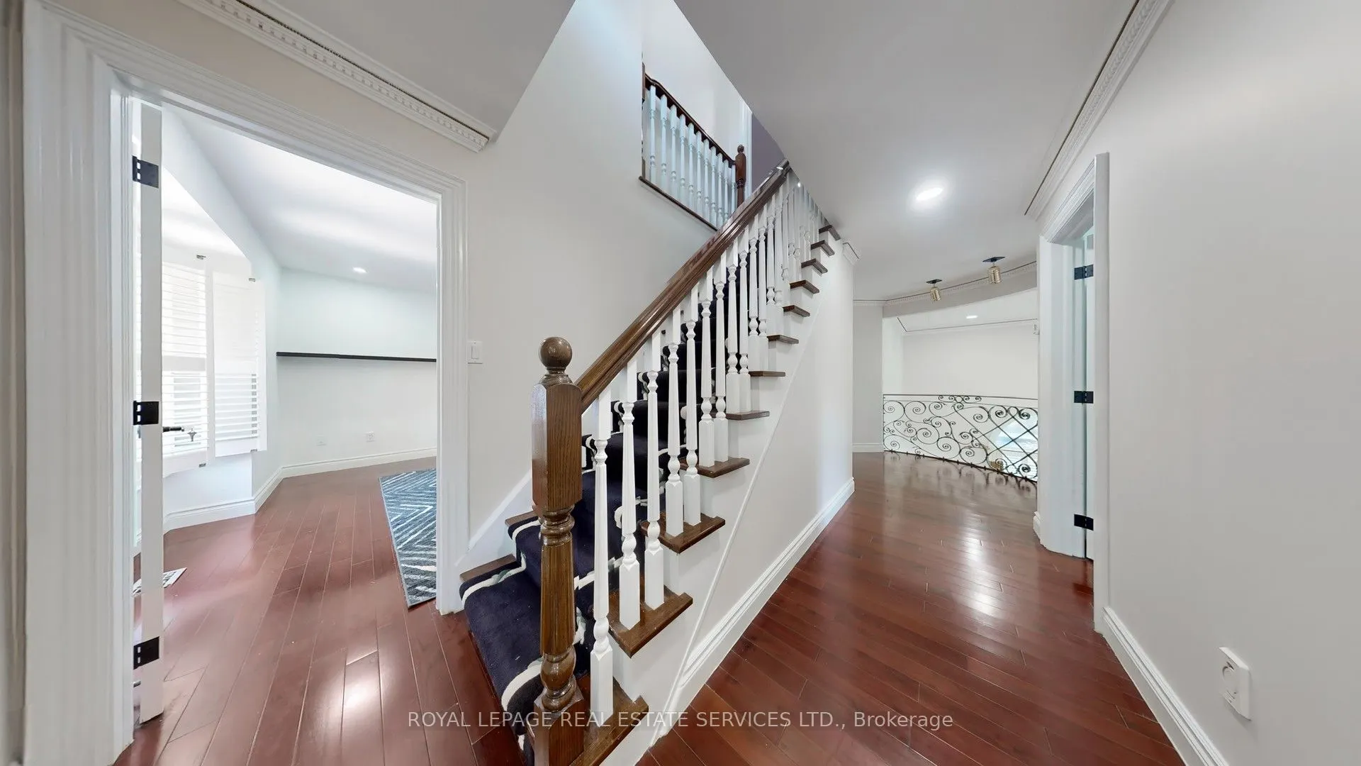 2416 Mississauga Road