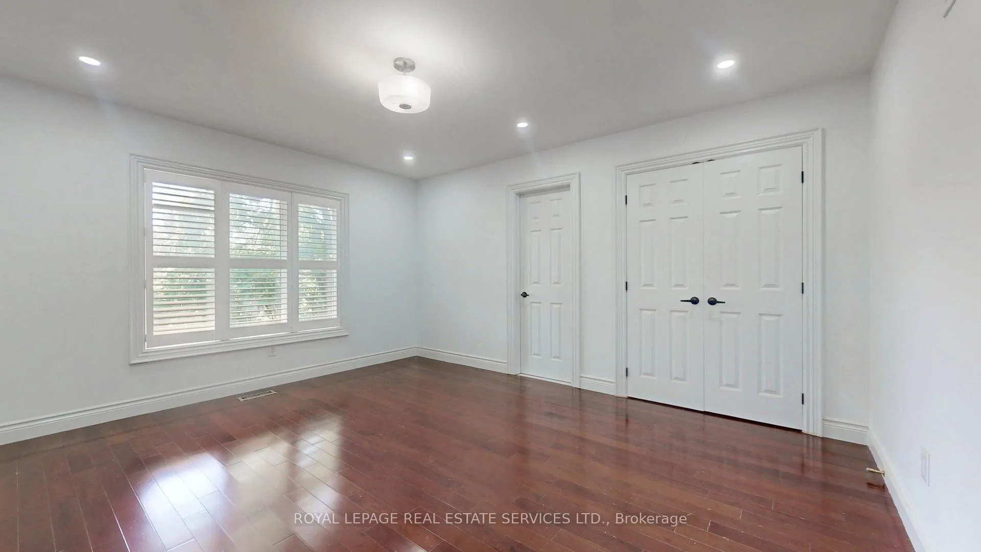 2416 Mississauga Road