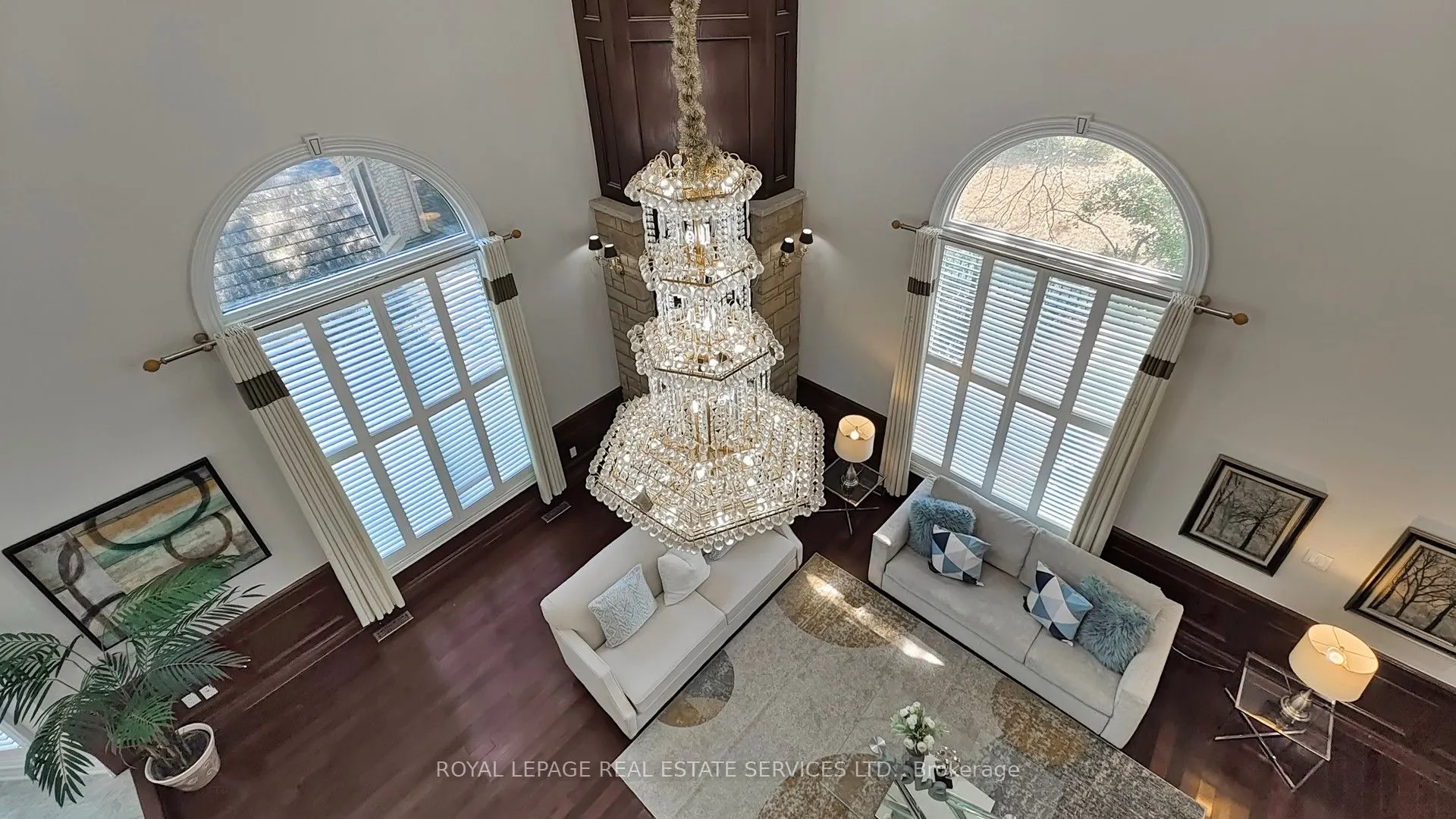 2416 Mississauga Road