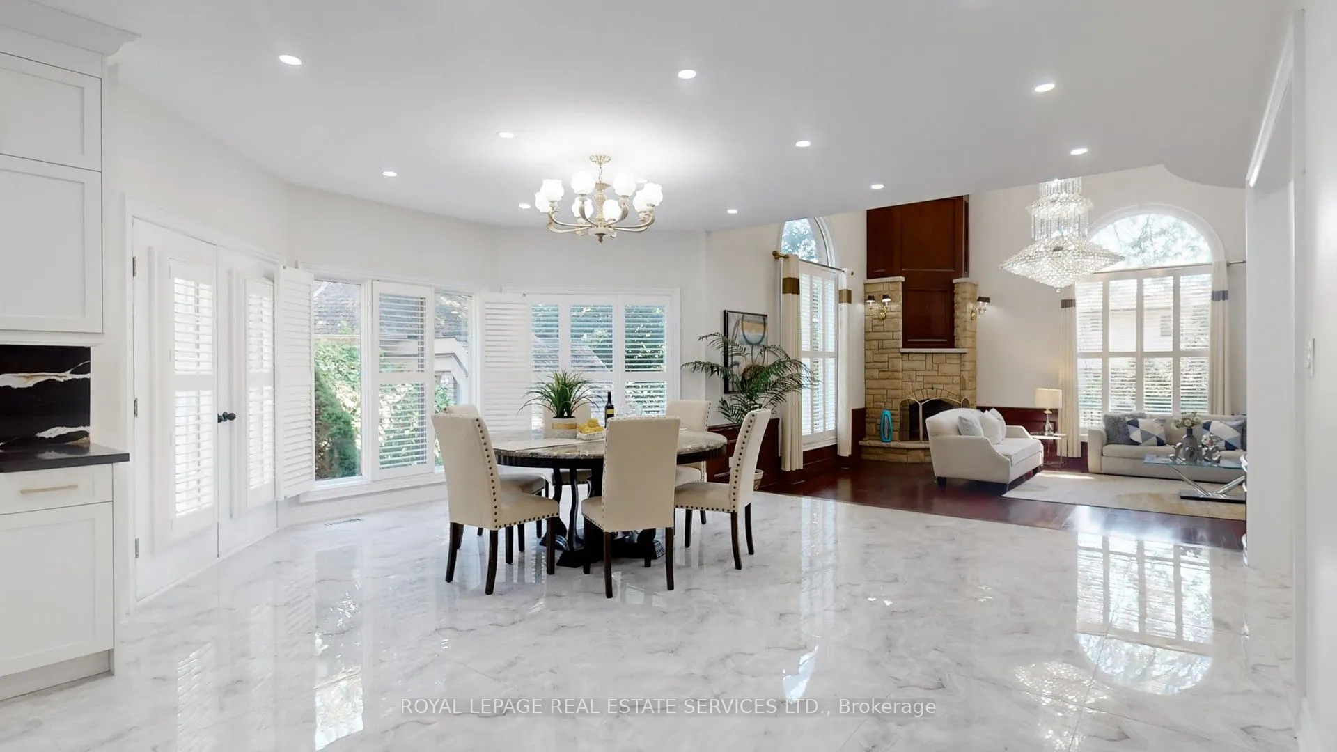 2416 Mississauga Road