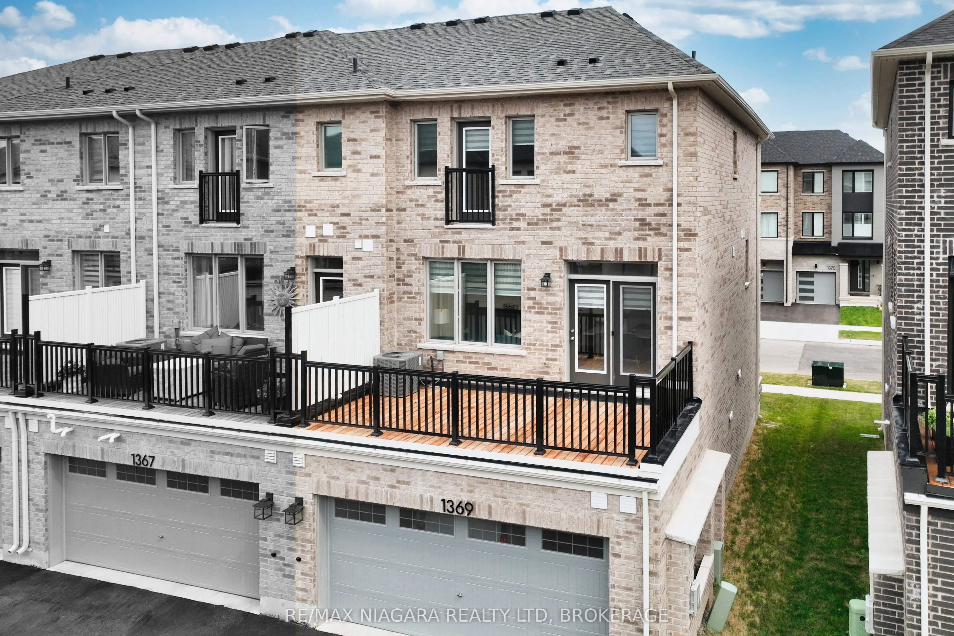 1369 Kobzar Drive