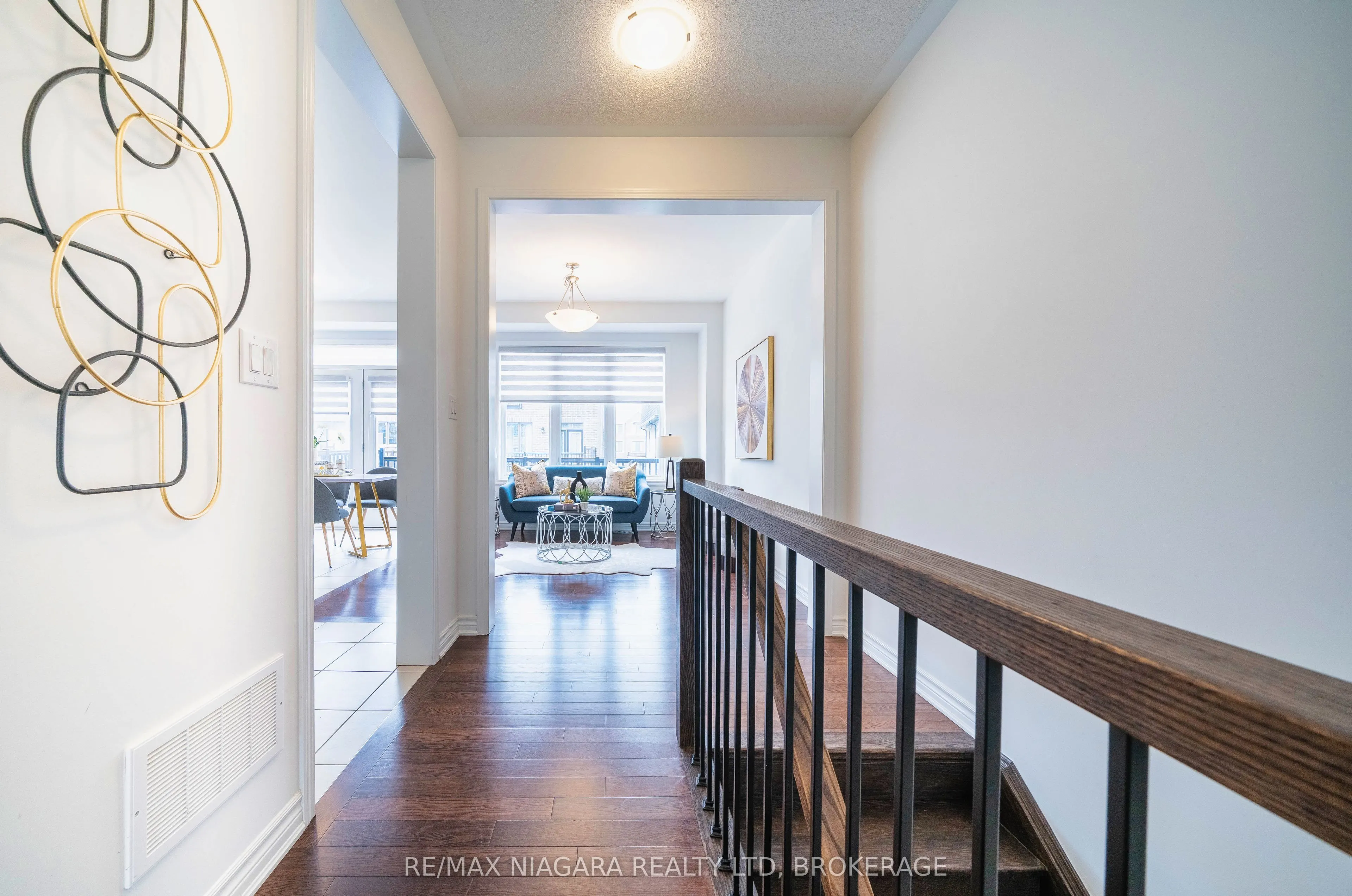 1369 Kobzar Drive