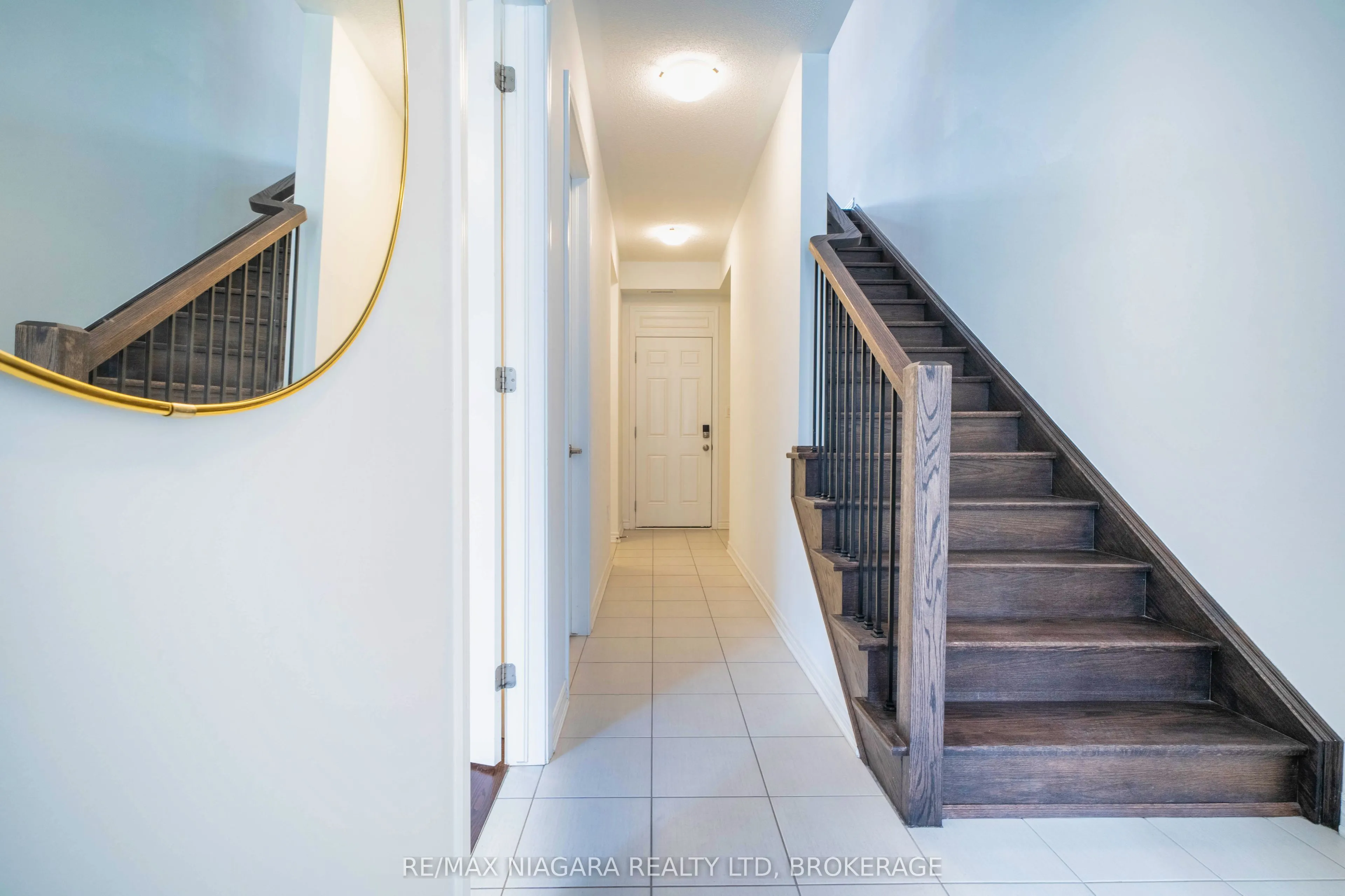1369 Kobzar Drive