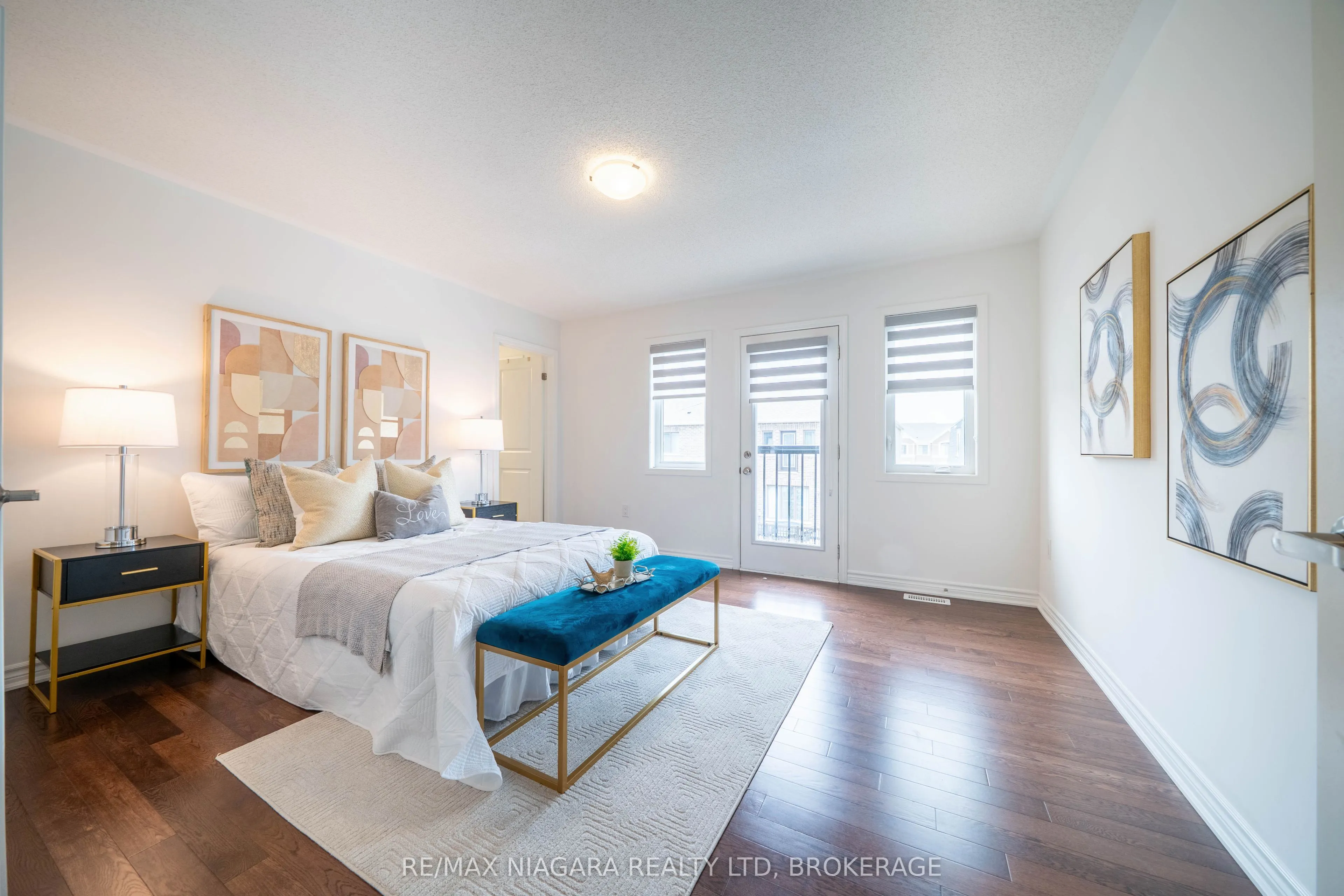 1369 Kobzar Drive