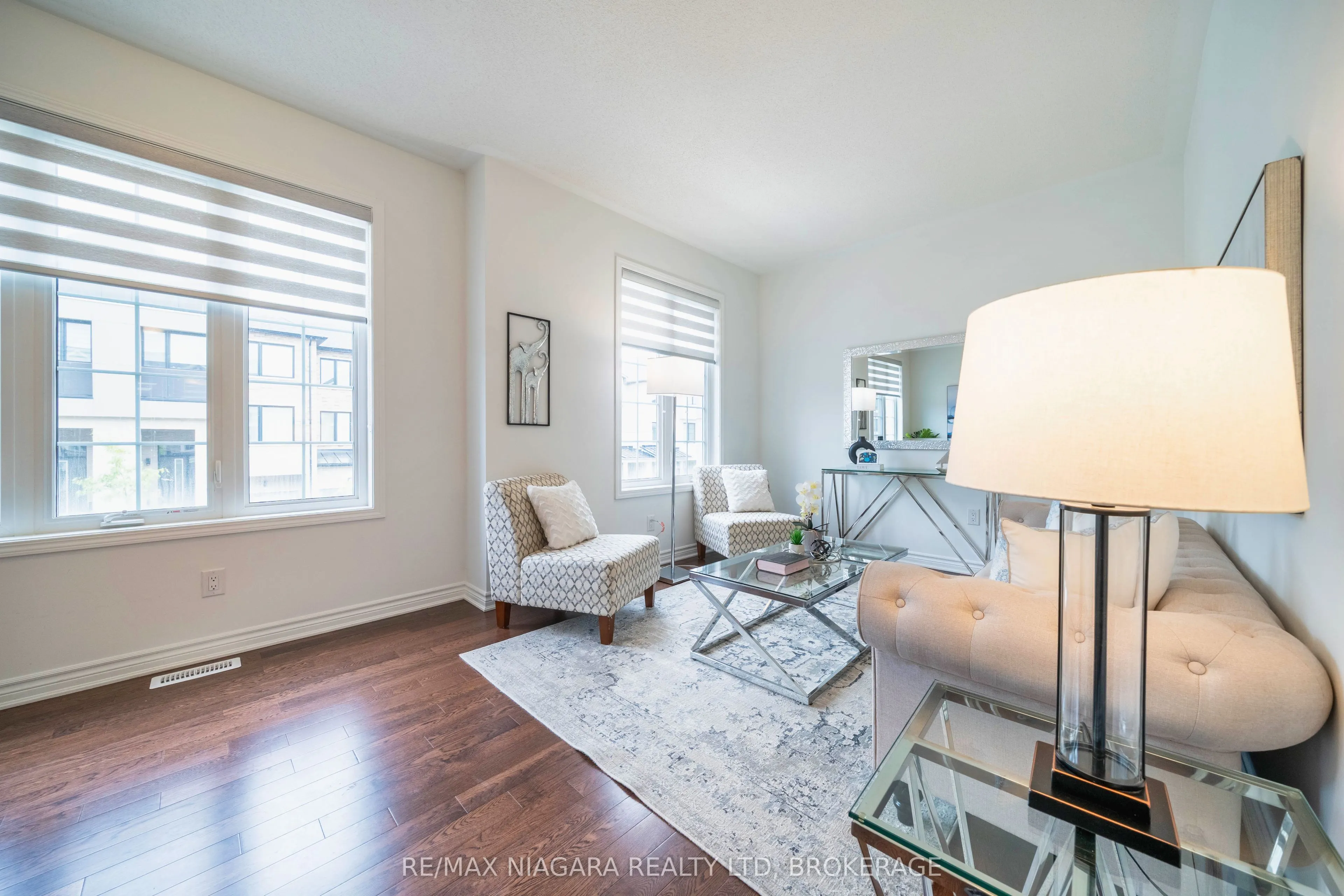 1369 Kobzar Drive