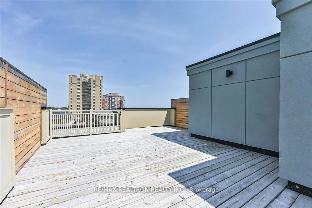260 Twelfth Street, #5