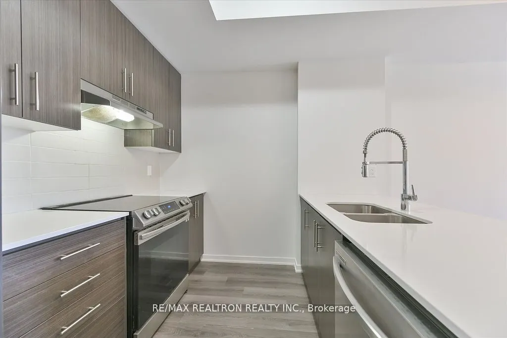 260 Twelfth Street, #5
