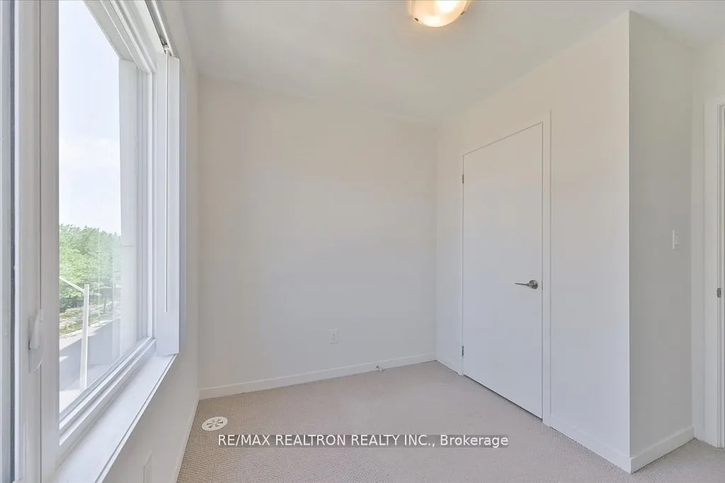 260 Twelfth Street, #5