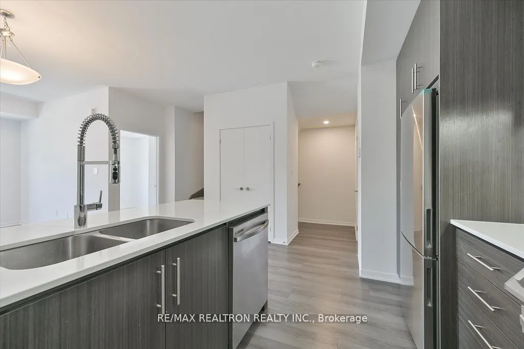 260 Twelfth Street, #5