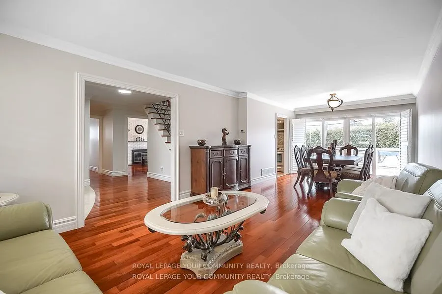 18 Terryellen Crescent