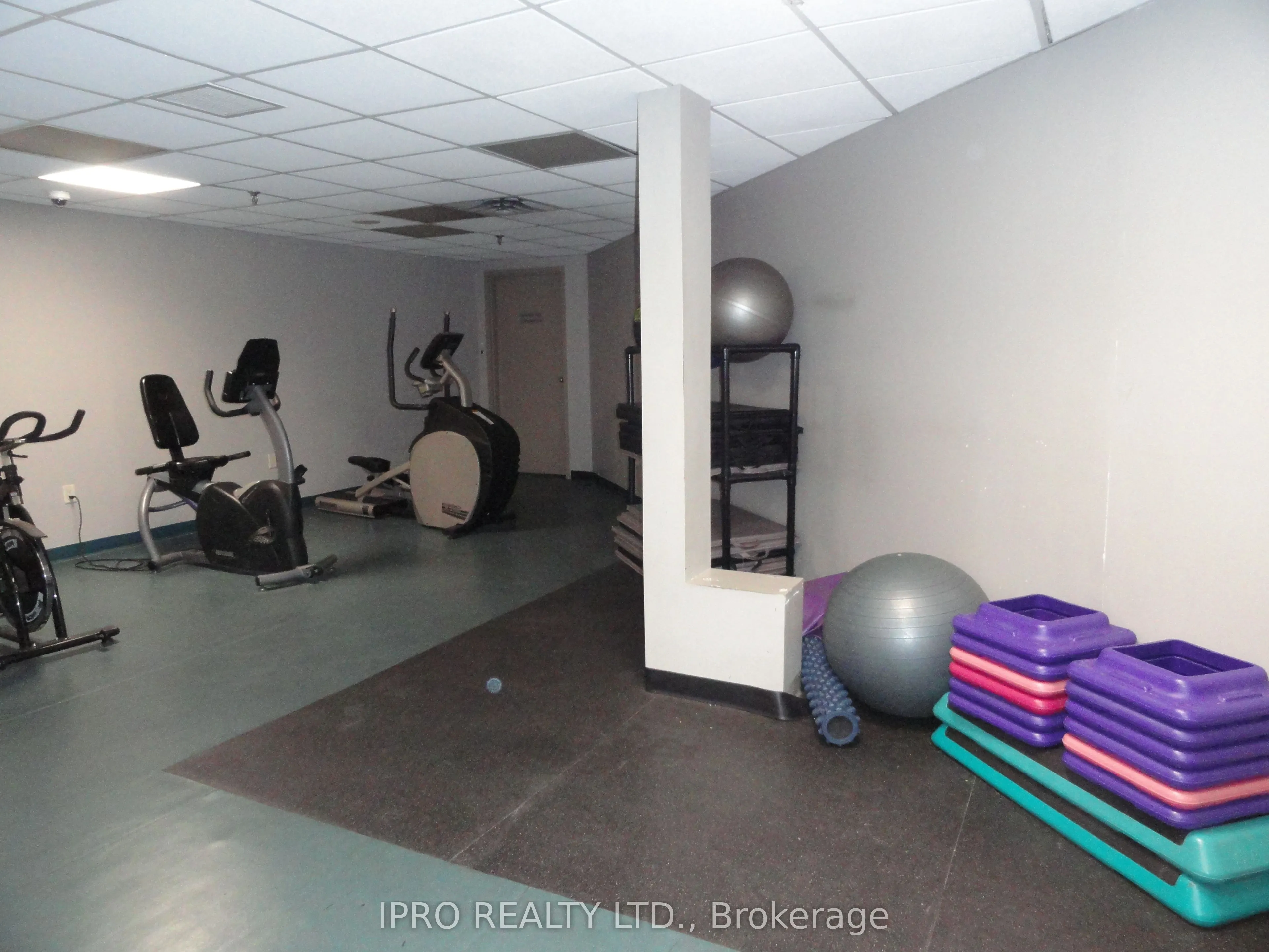2177 Burnhamthorpe Road W, ##909