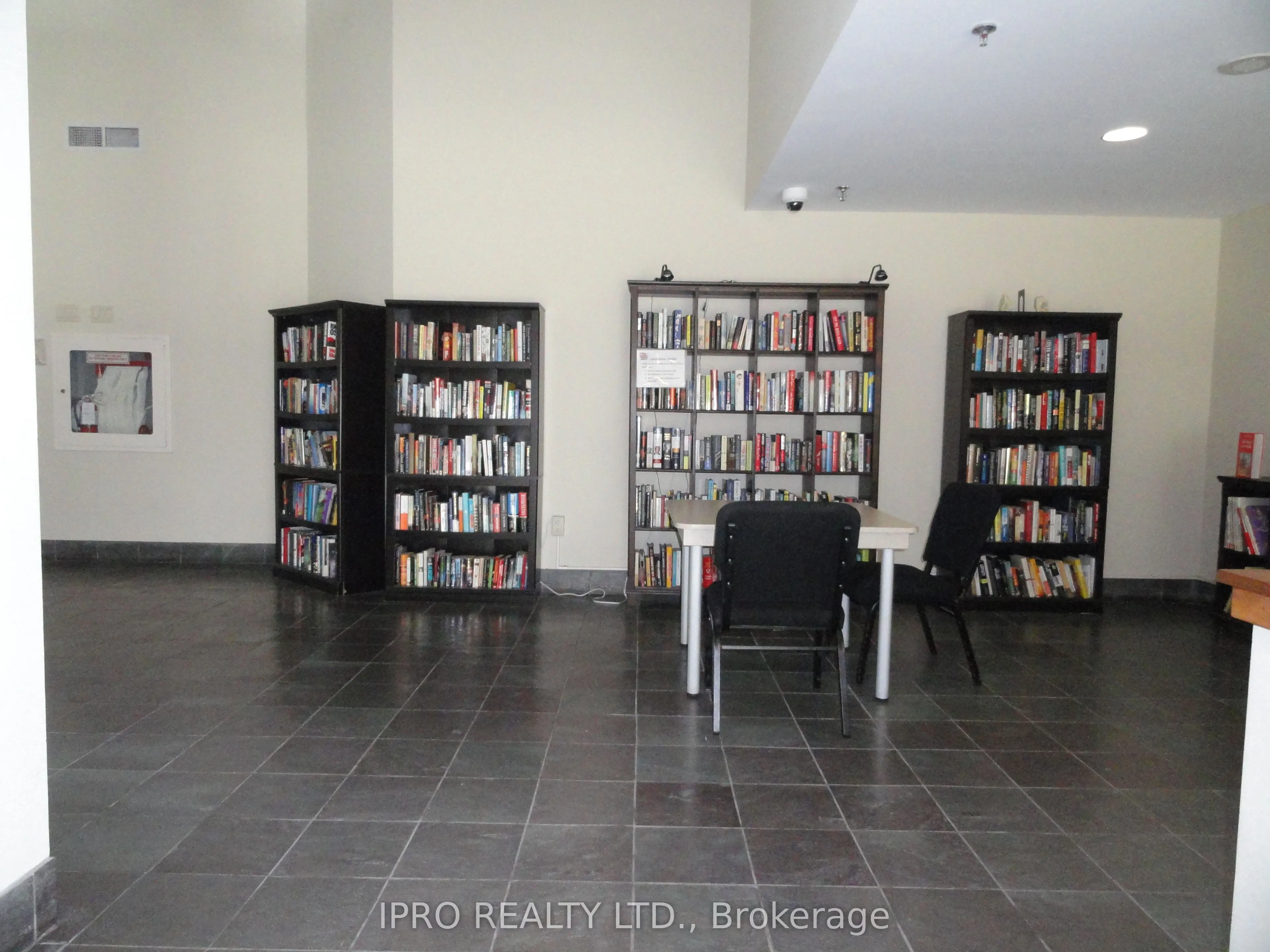 2177 Burnhamthorpe Road W, ##909