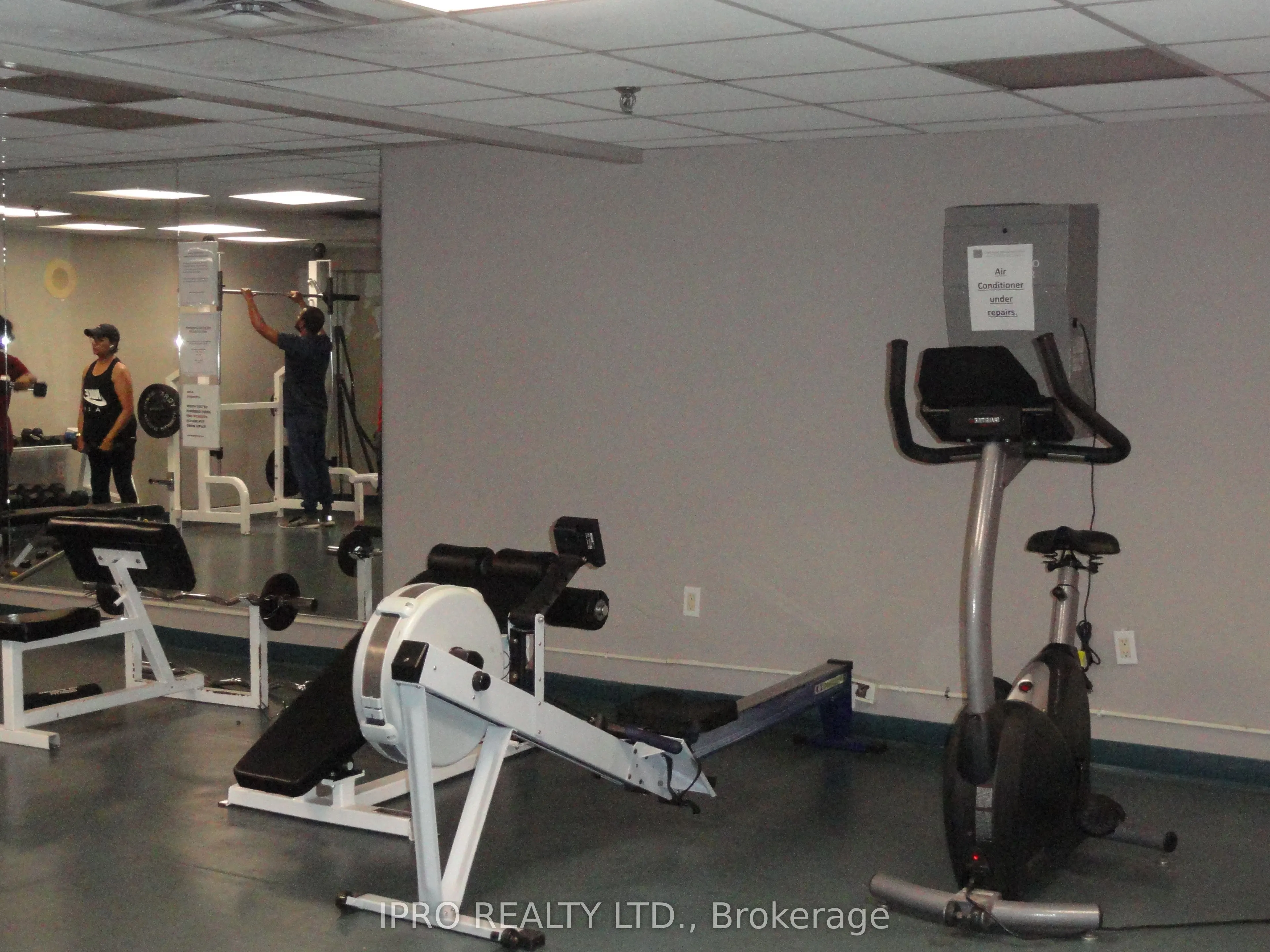 2177 Burnhamthorpe Road W, ##909