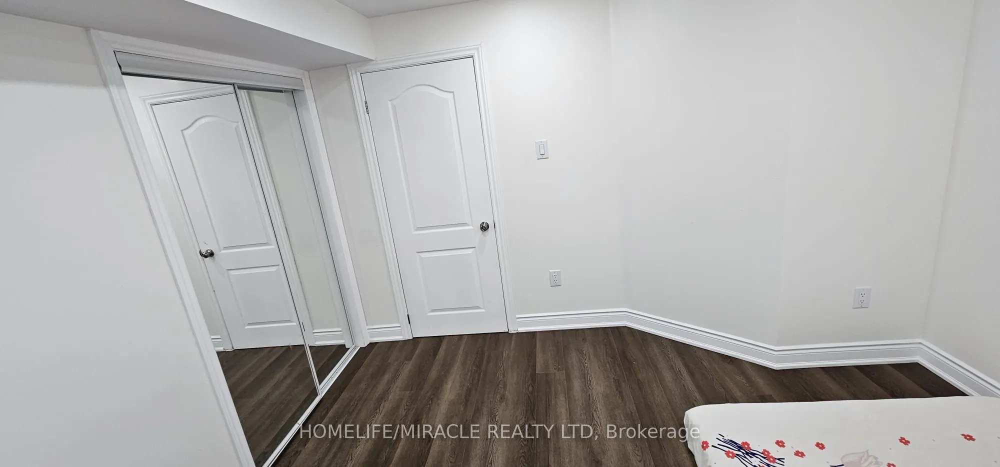 1428 Sycamore Gardens