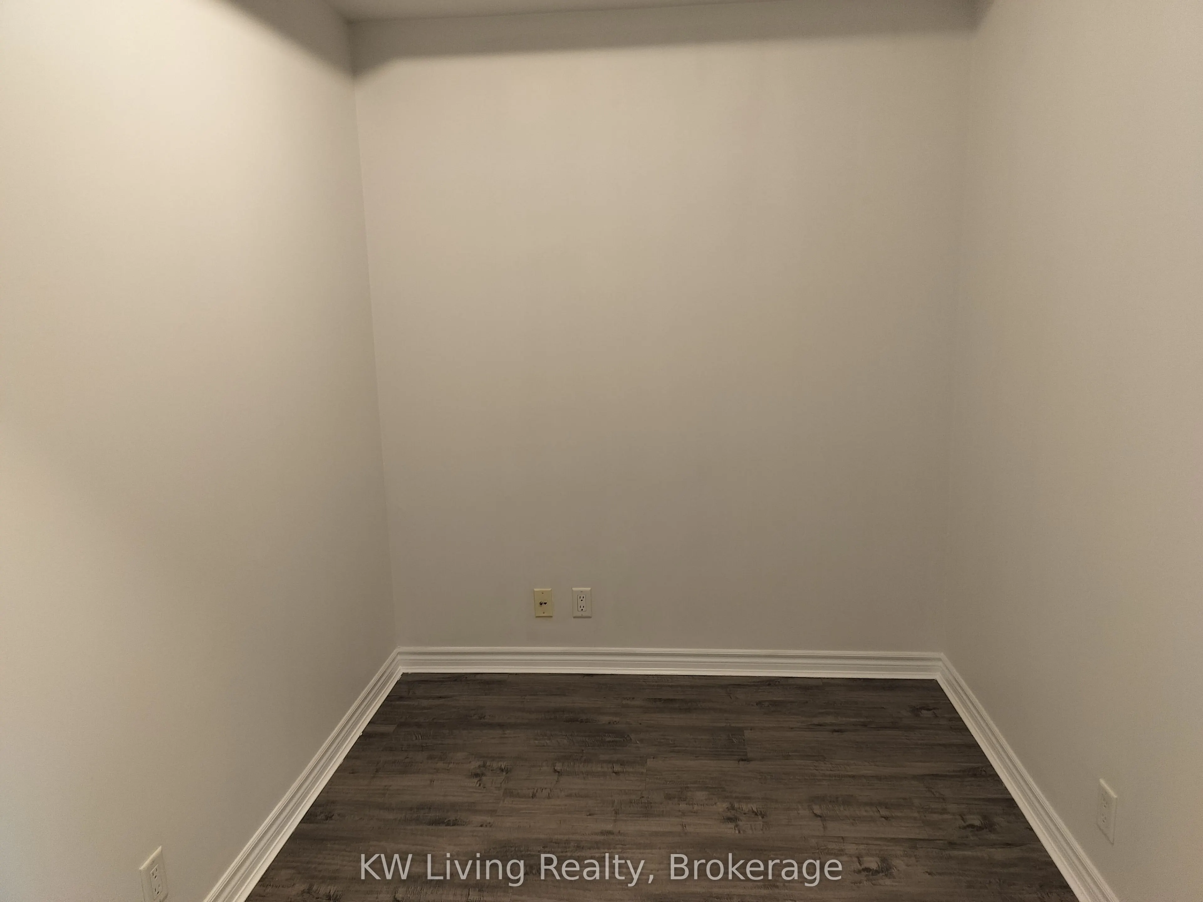 33 Elm Drive W, #2407