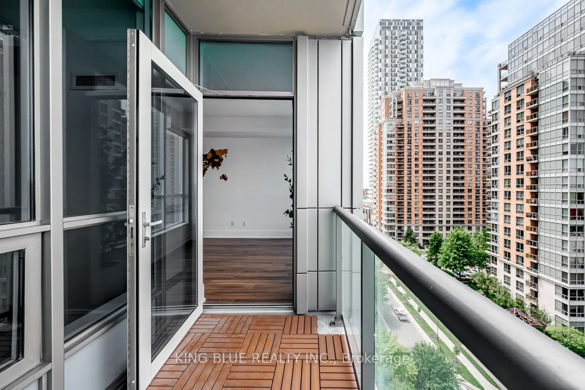 15 Viking Lane, #1005