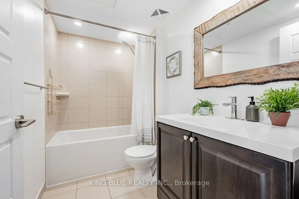 15 Viking Lane, #1005