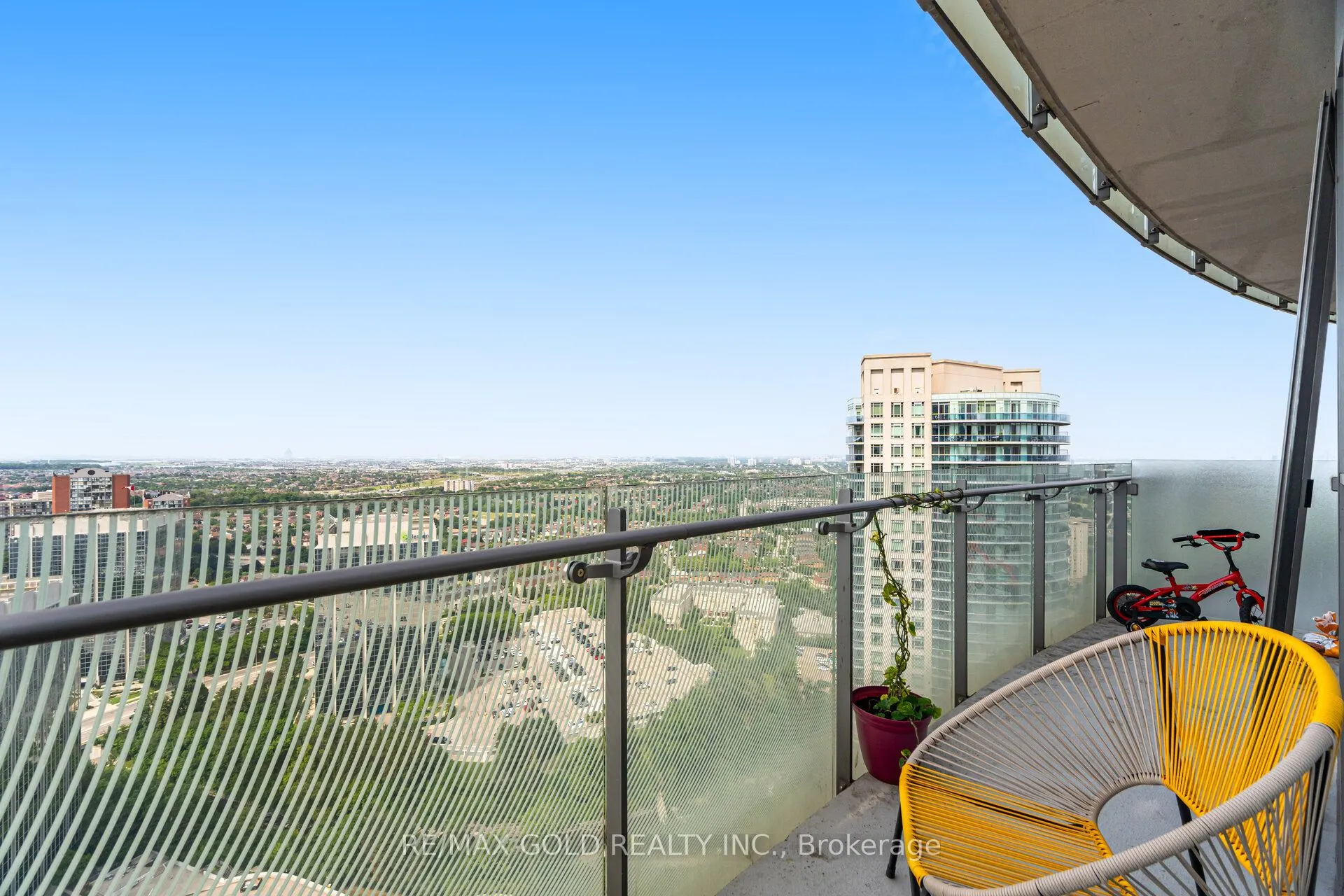 50 Absolute Avenue, #3210