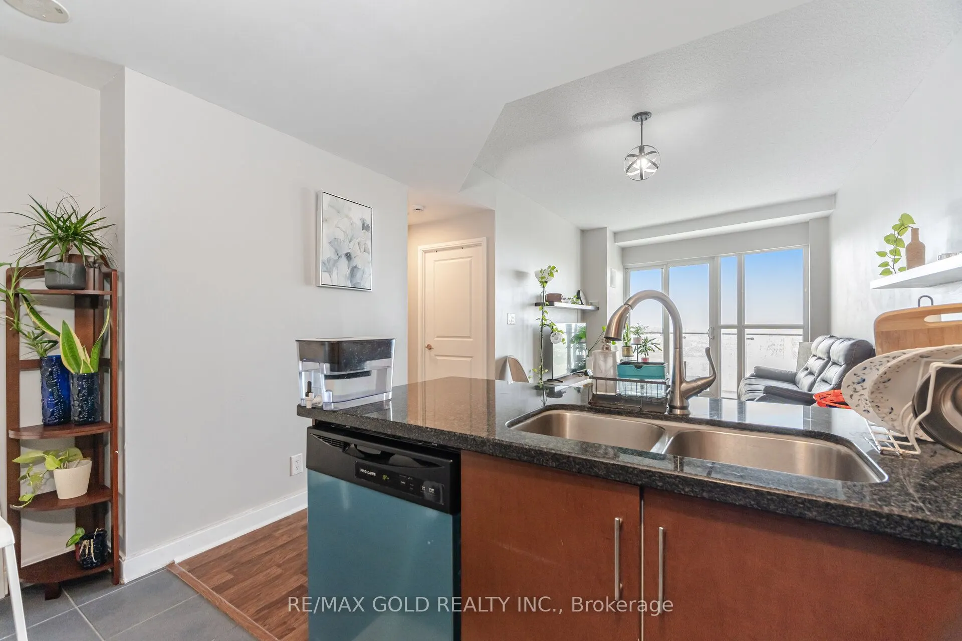 50 Absolute Avenue, #3210