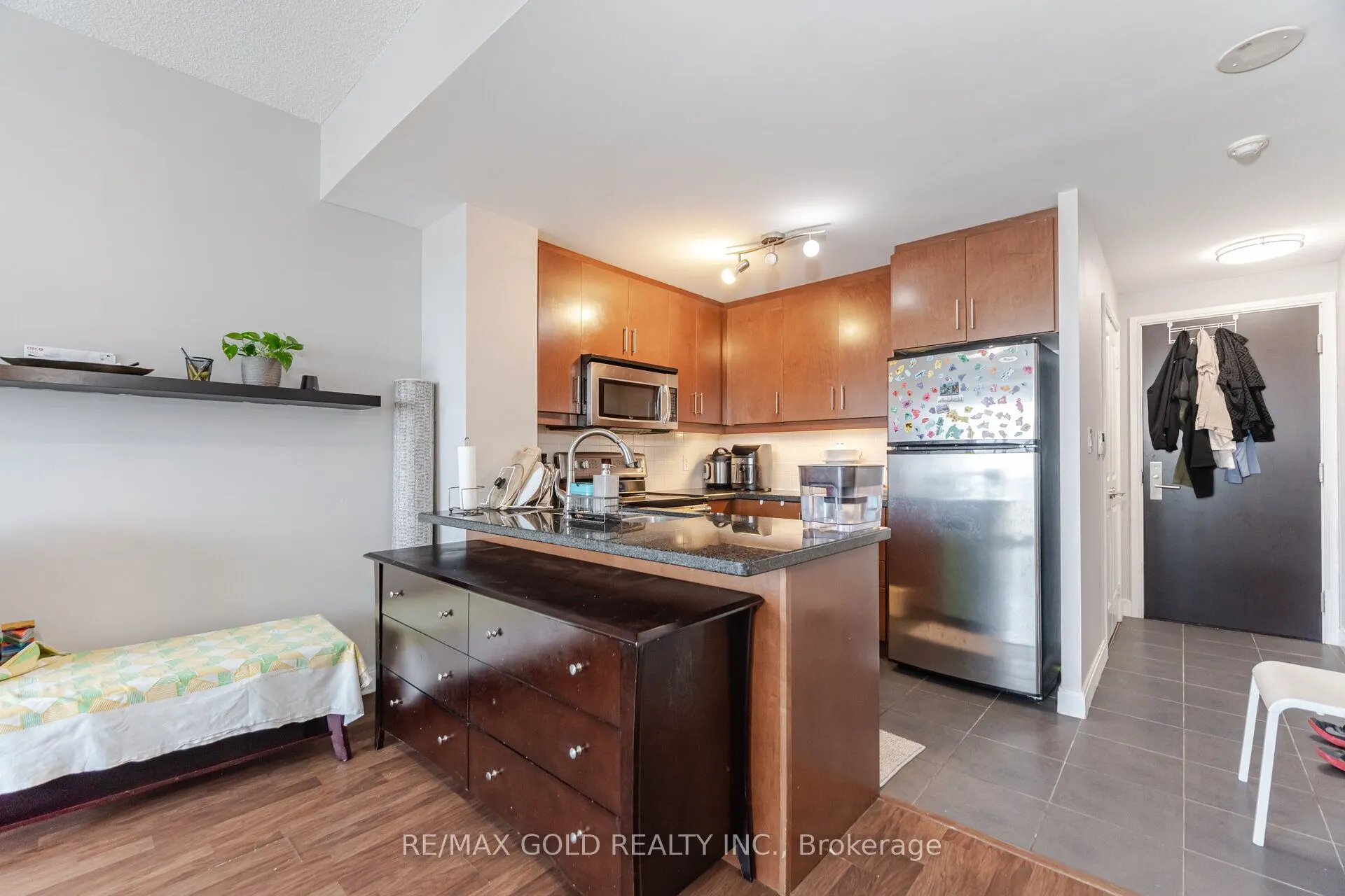 50 Absolute Avenue, #3210