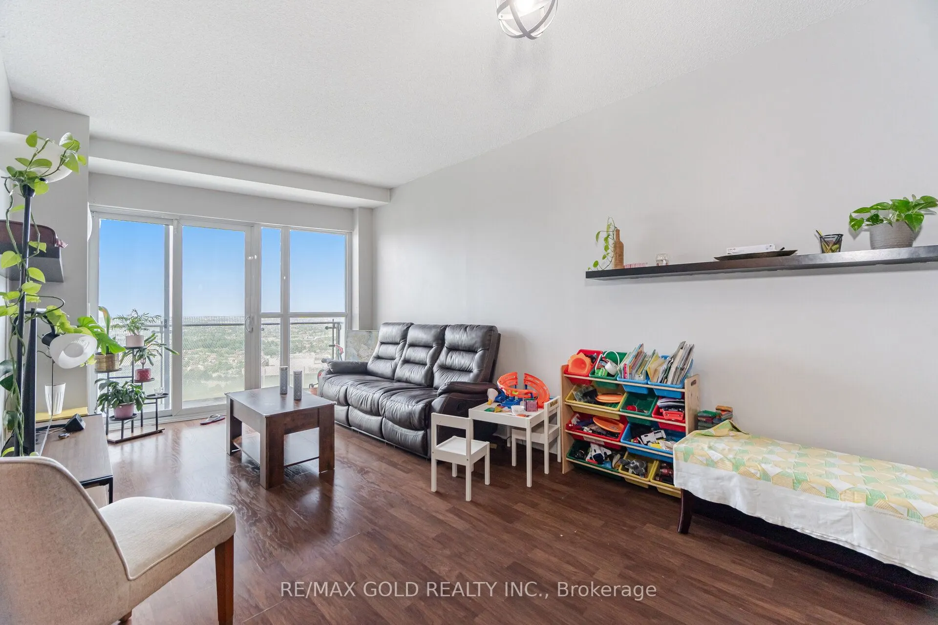 50 Absolute Avenue, #3210