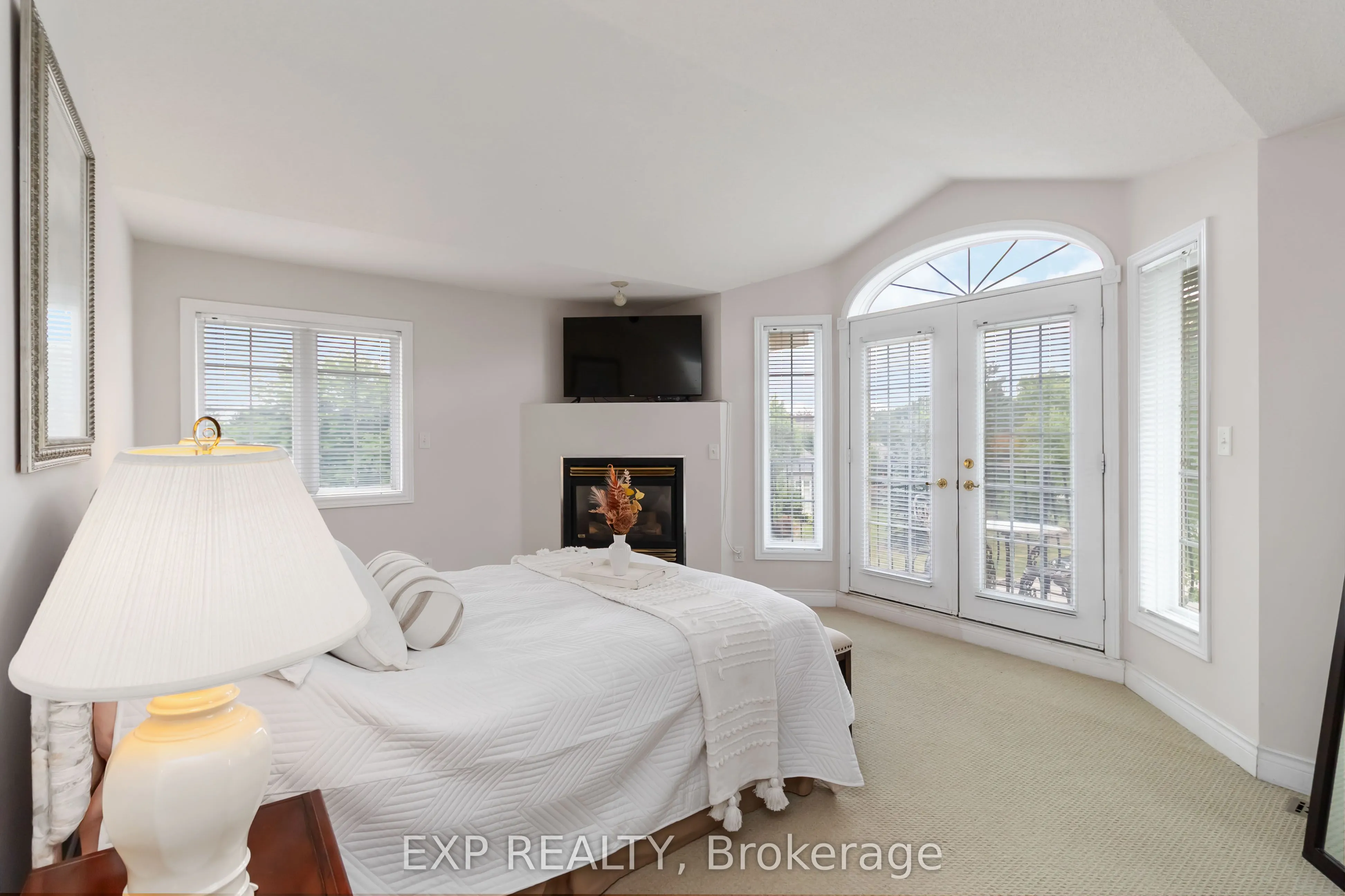 1401 Tamworth Court