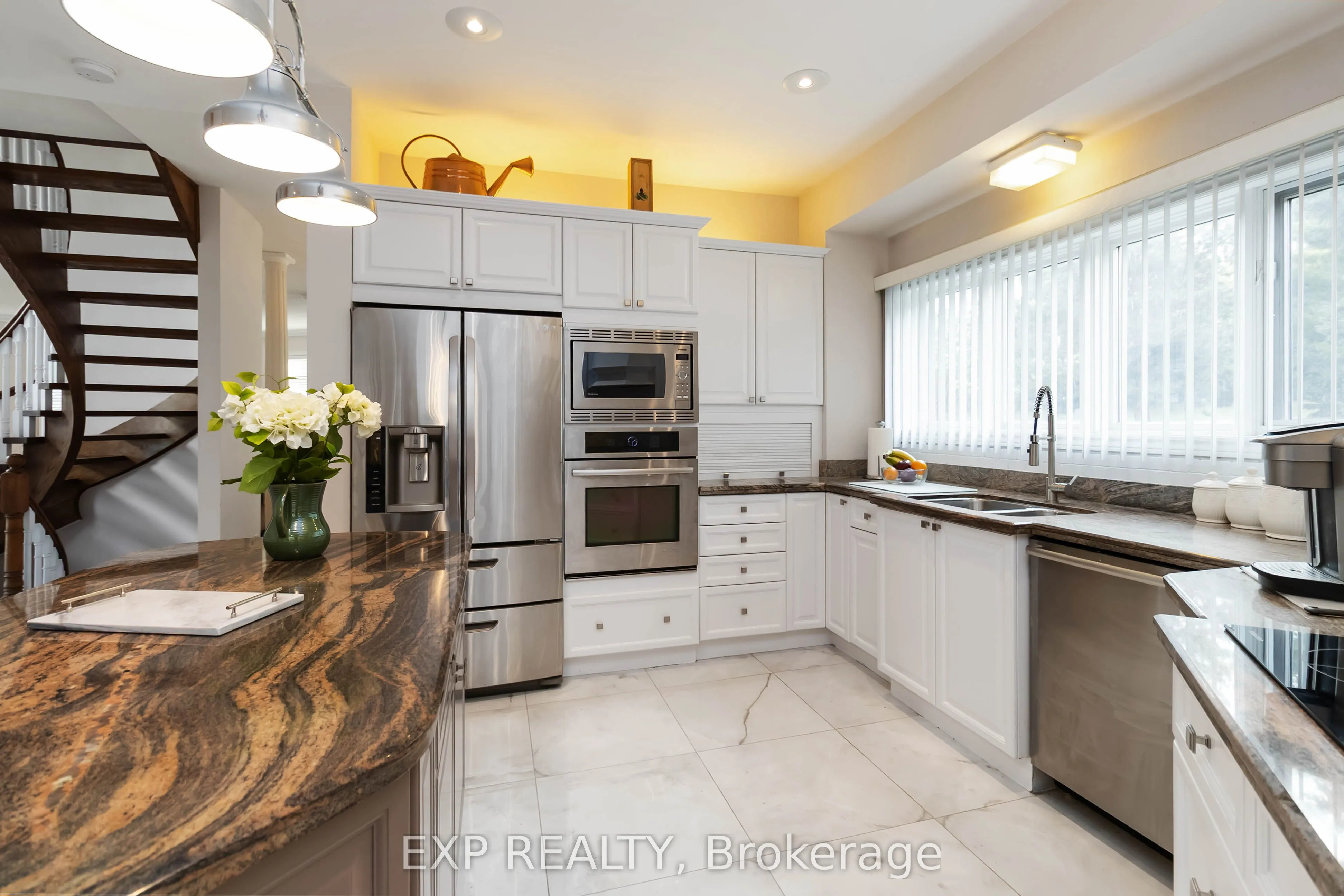 1401 Tamworth Court