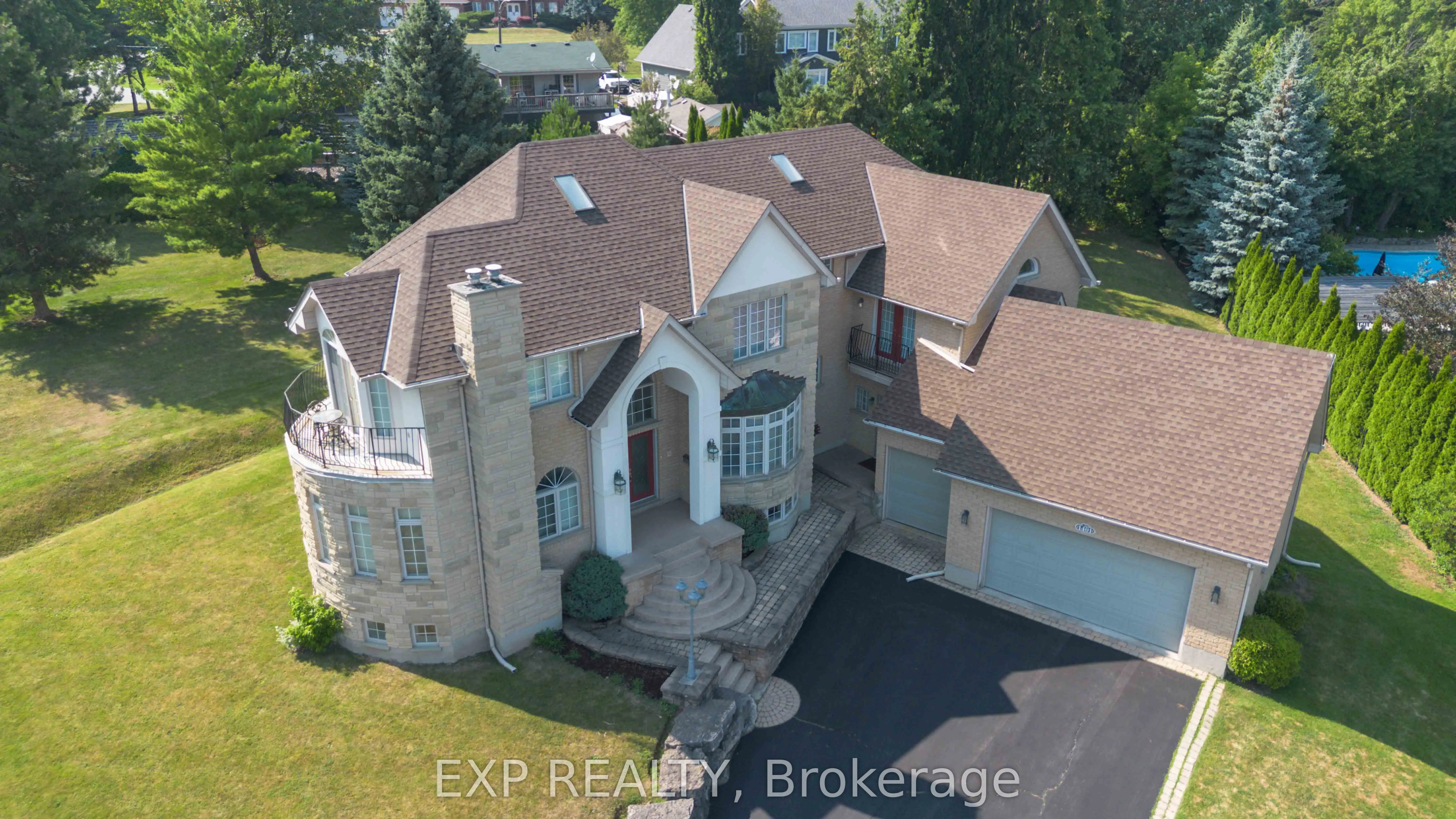 1401 Tamworth Court