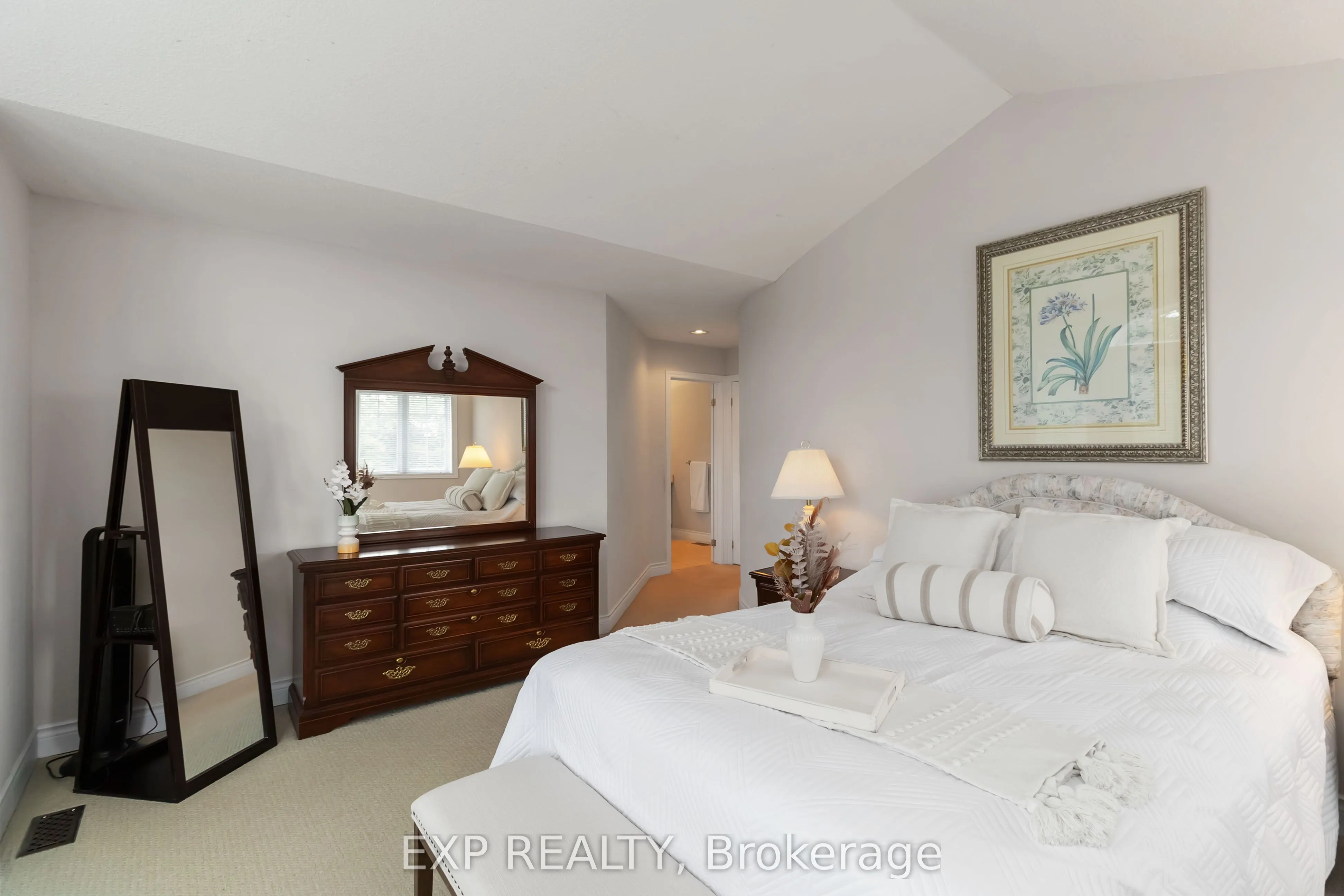 1401 Tamworth Court