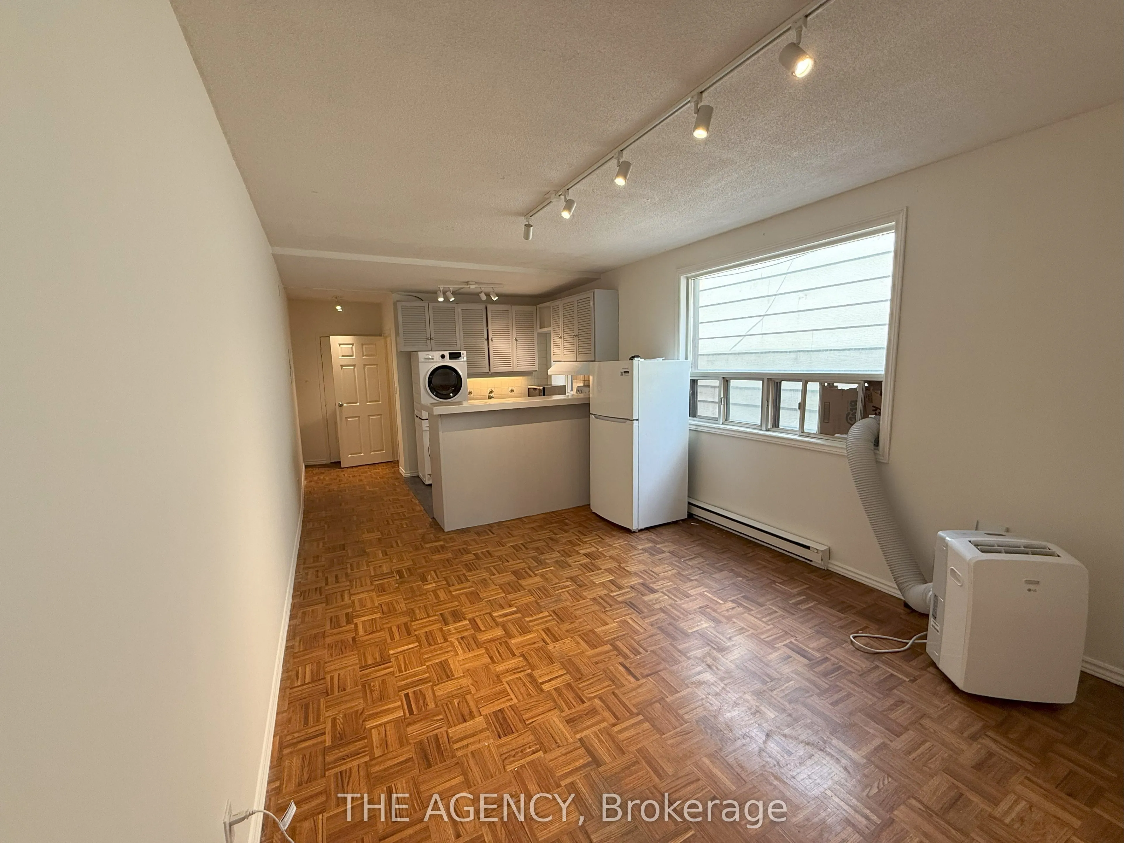 2913 Dundas Street W, #2A