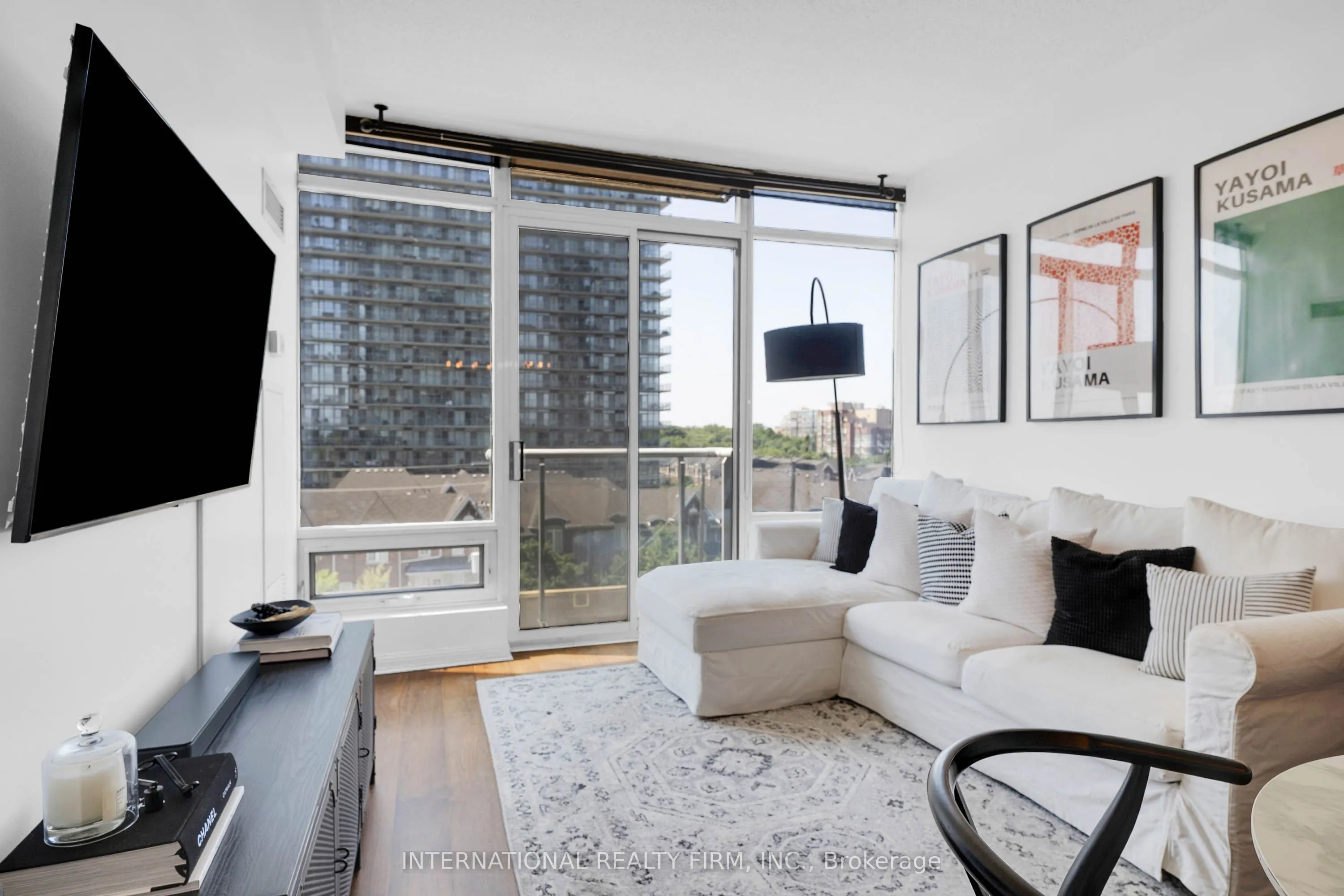 15 Windermere Avenue, #511