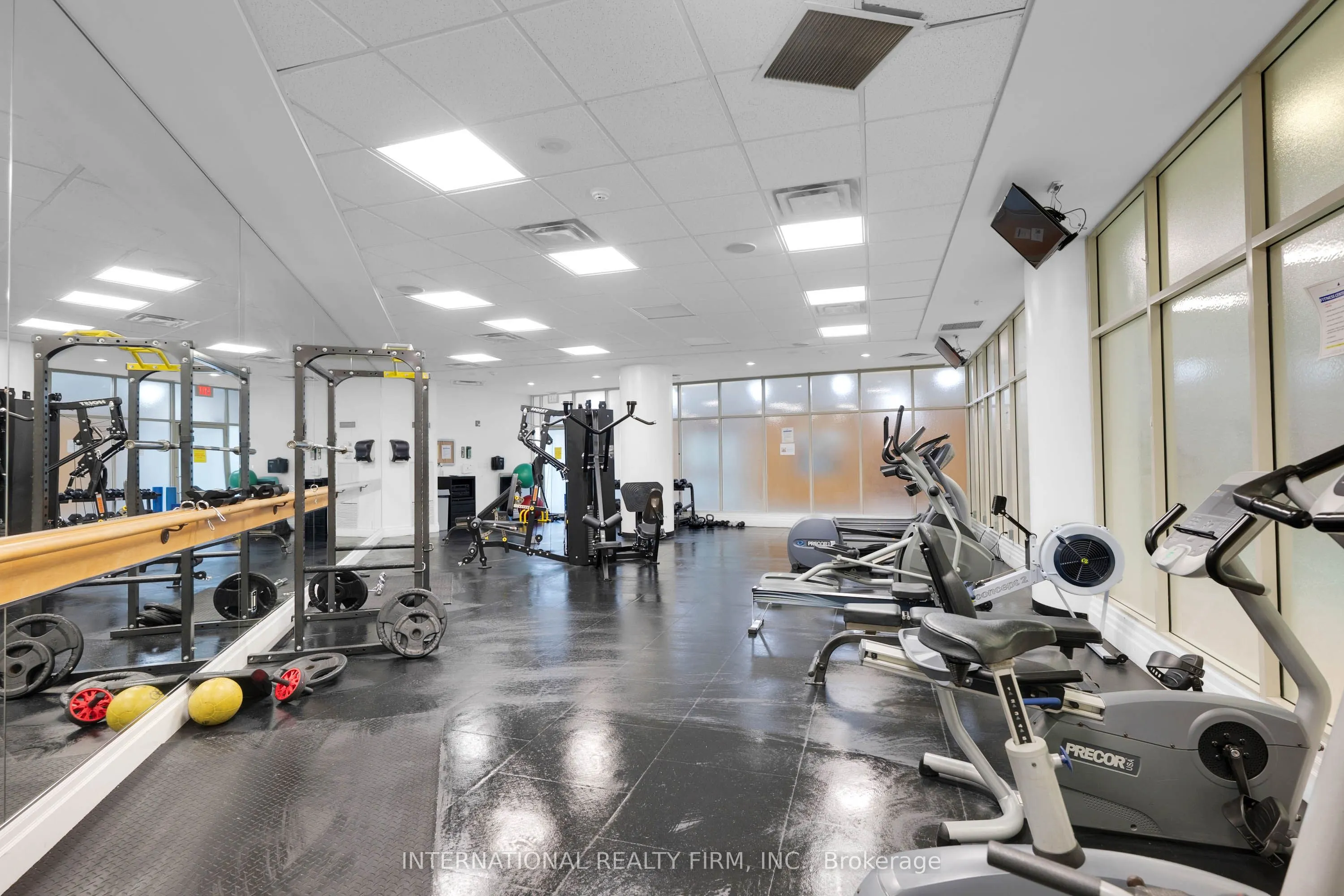 15 Windermere Avenue, #511