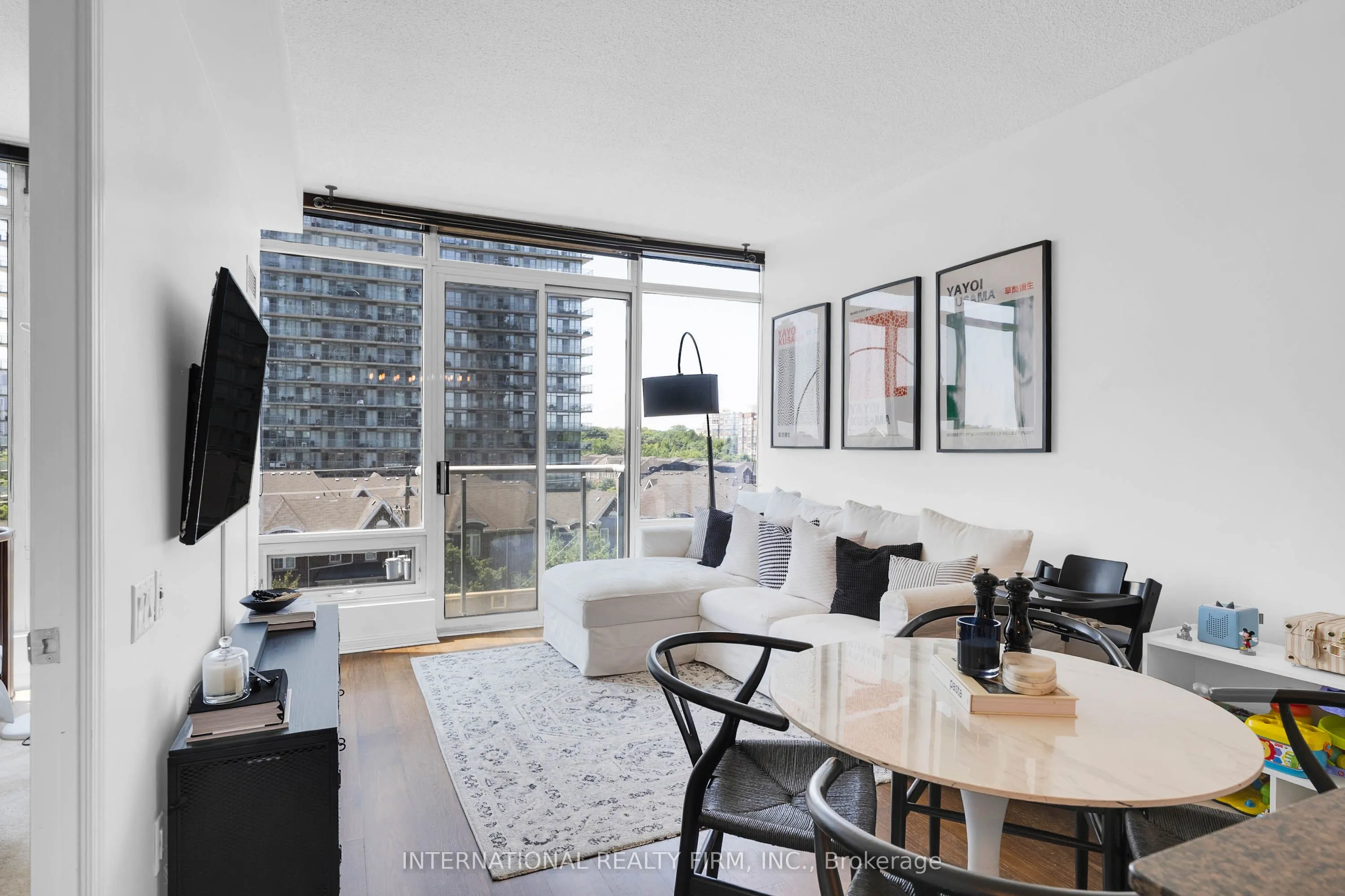 15 Windermere Avenue, #511