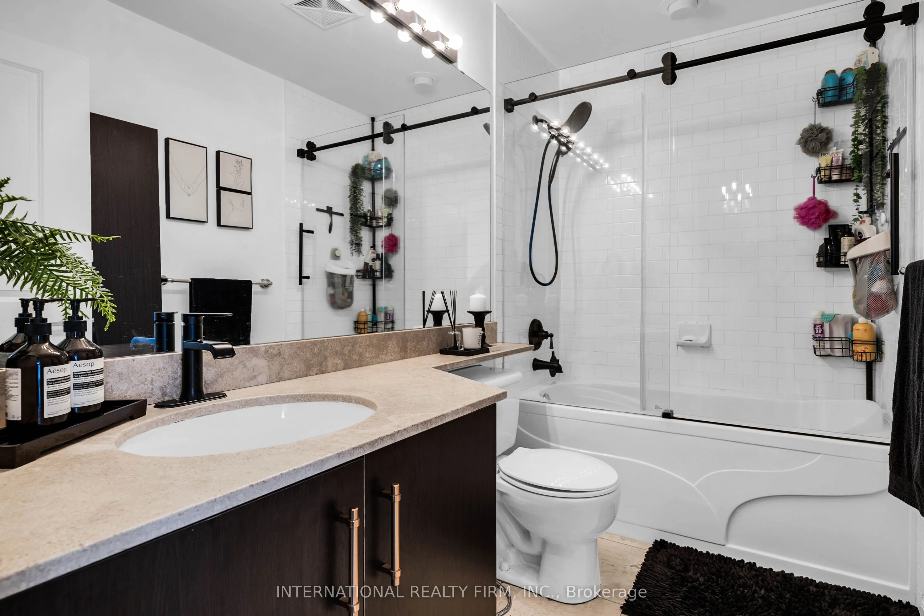 15 Windermere Avenue, #511