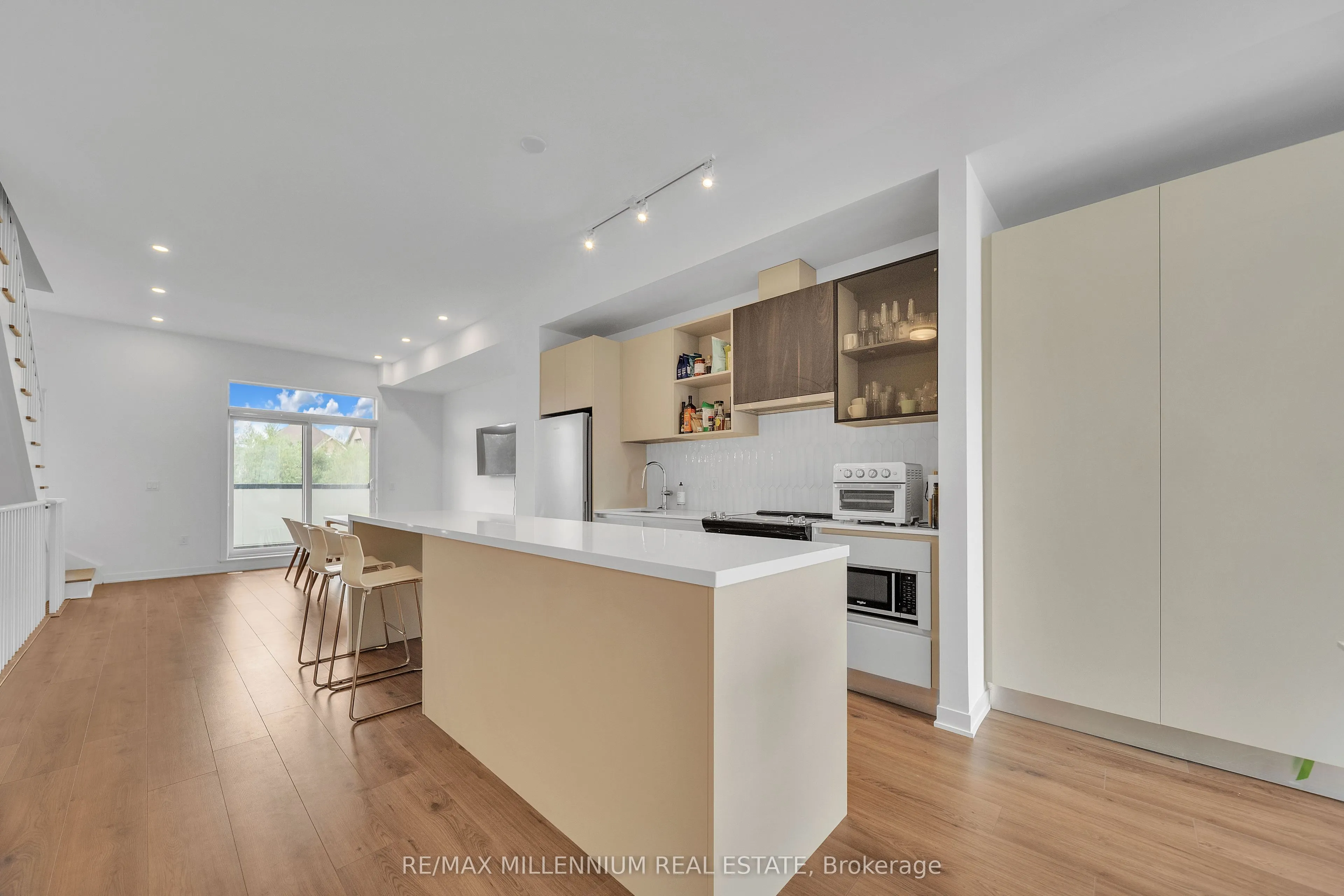 3051 Trailside Drive