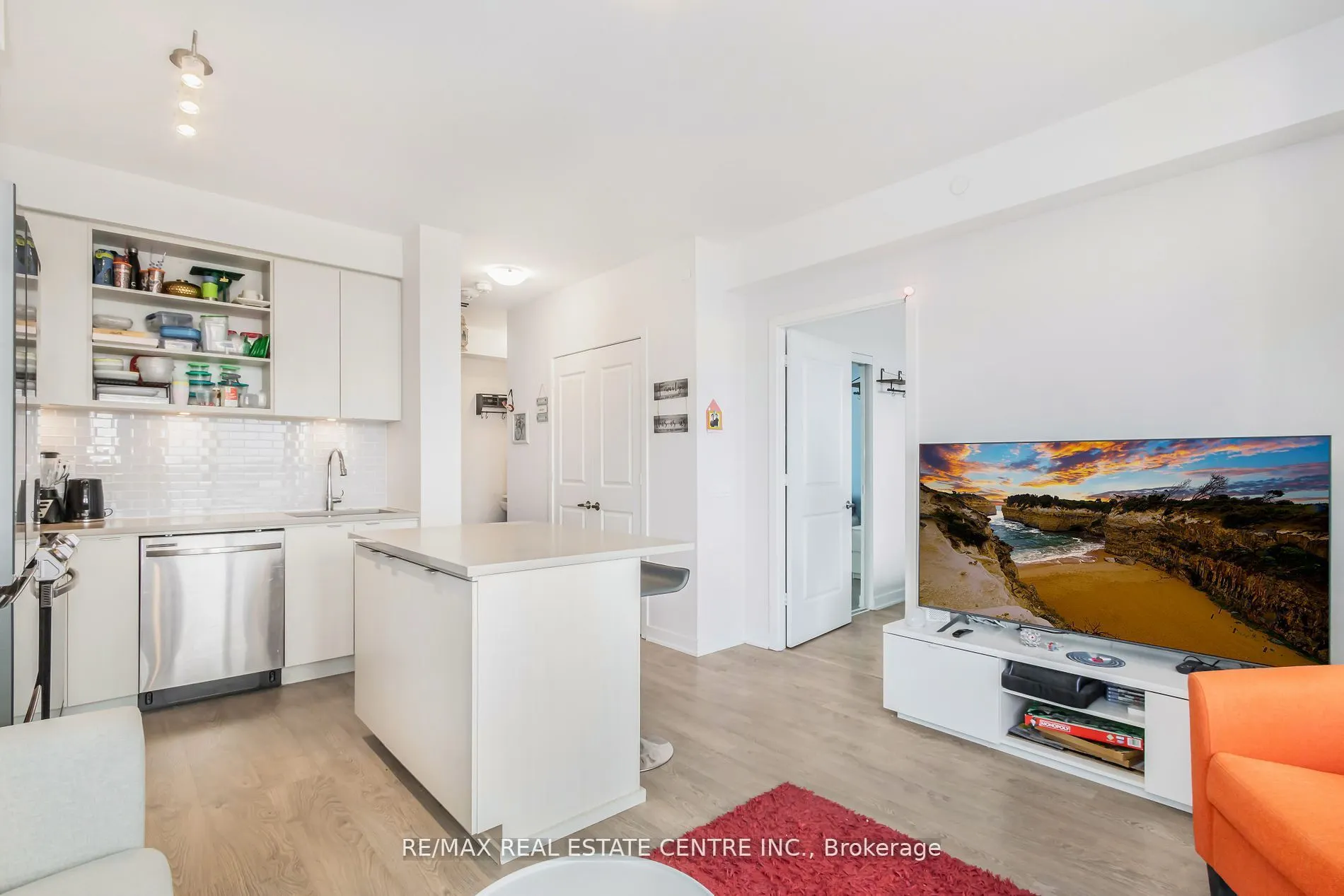 4699 Glen Erin Drive W, #1808