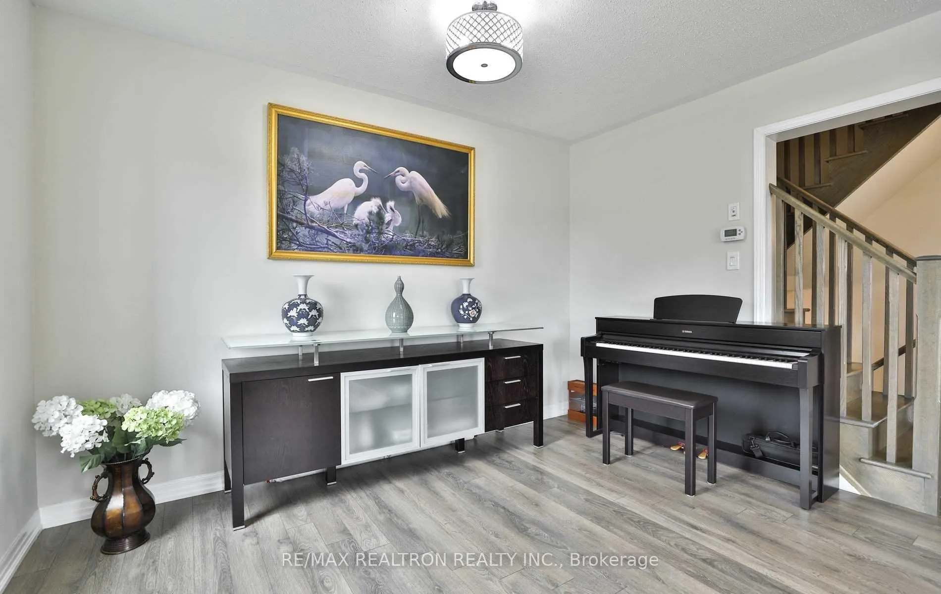 370 Timberland Gate