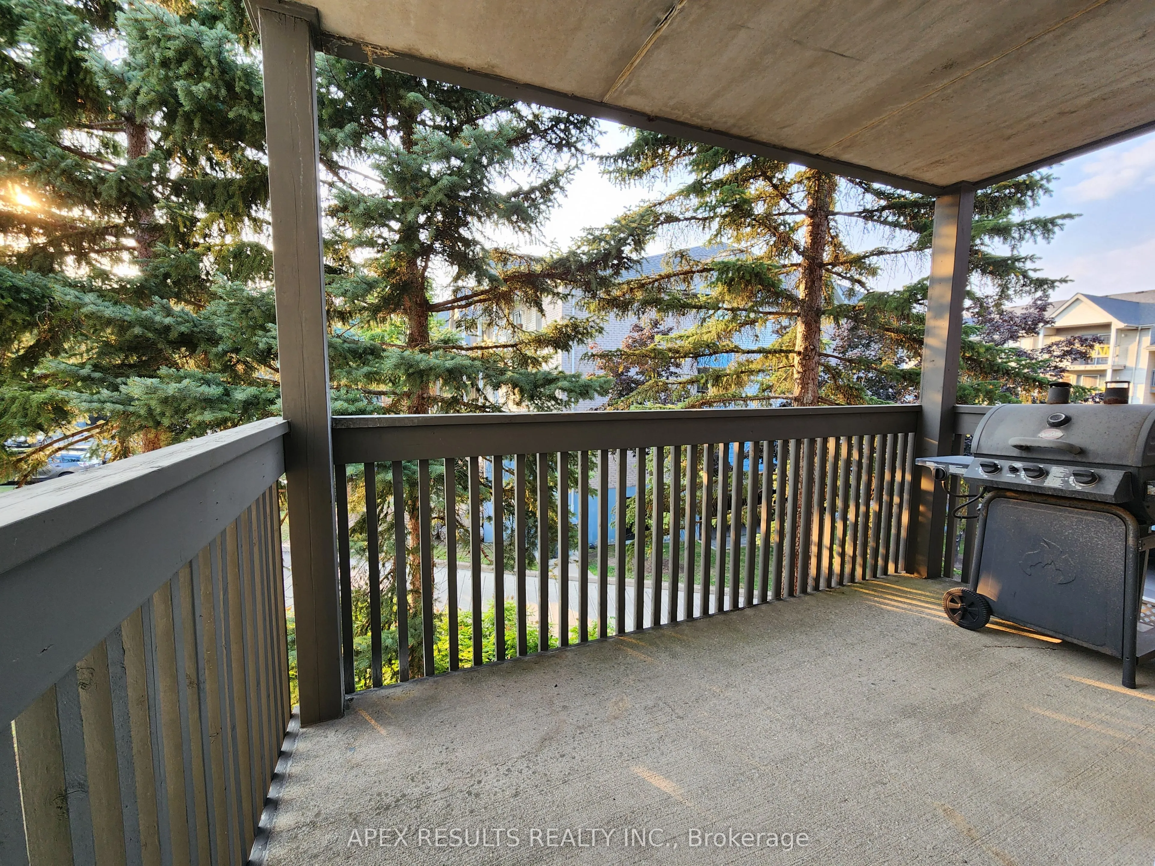 2020 Cleaver Avenue, #212