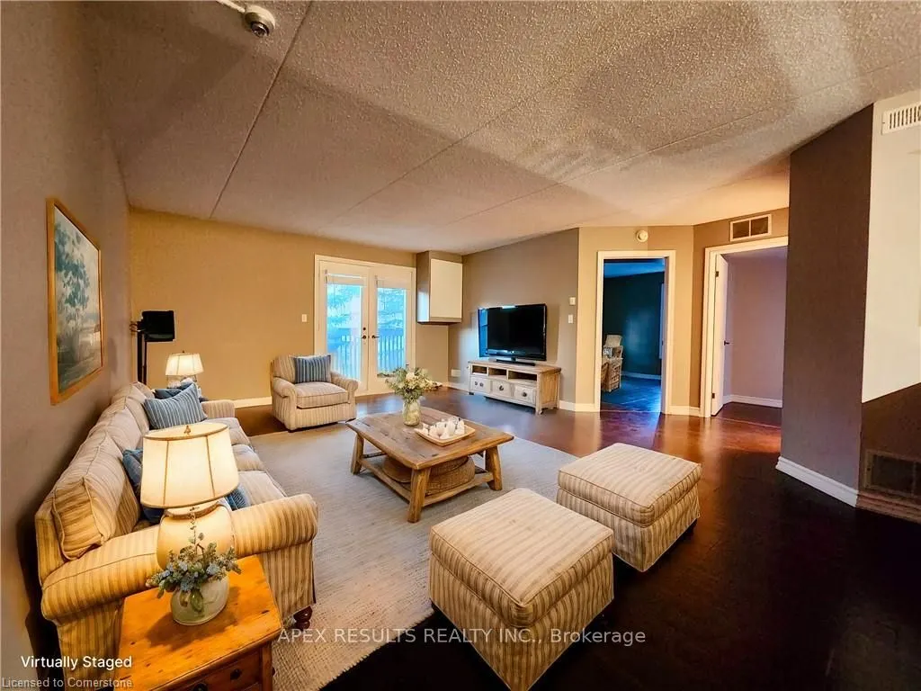 2020 Cleaver Avenue, #212