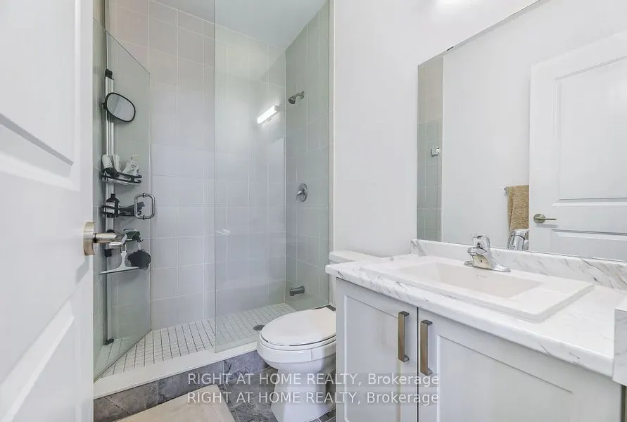 1063 DOUGLAS MCCURDY Common, #213