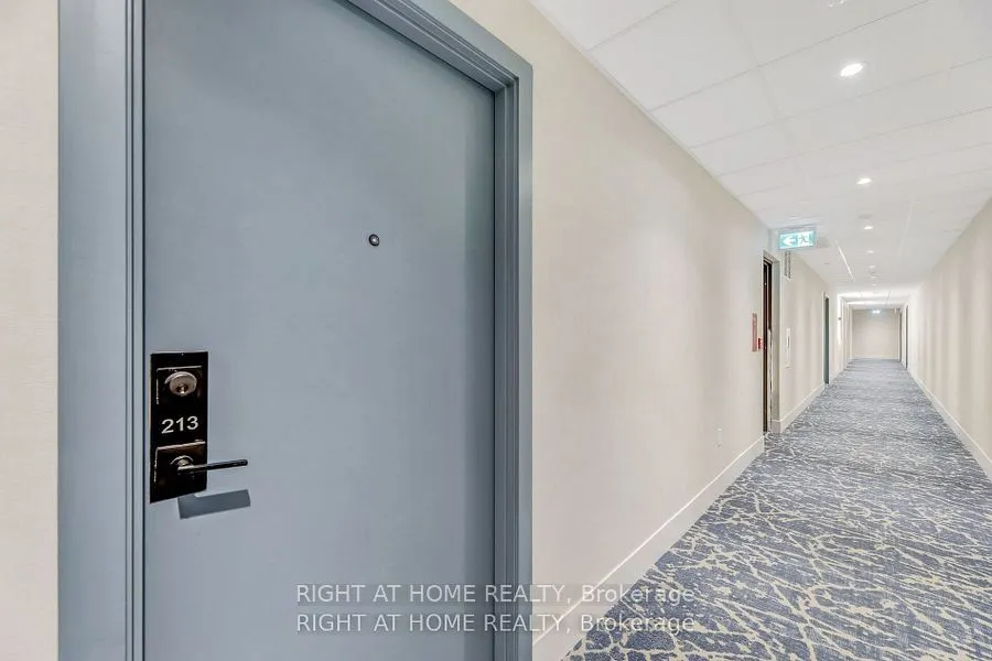 1063 DOUGLAS MCCURDY Common, #213