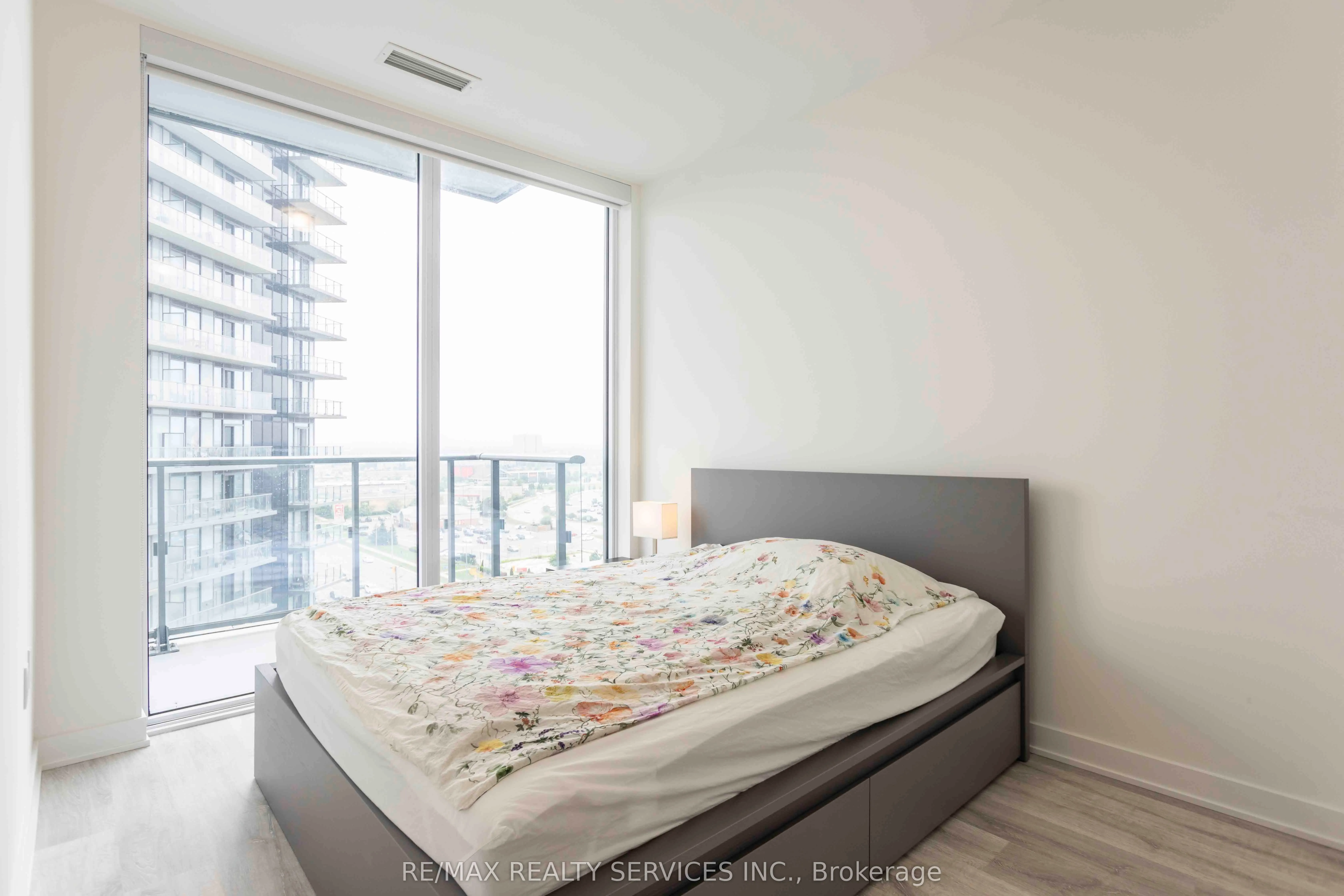 4675 Metcalfe Avenue, #1106