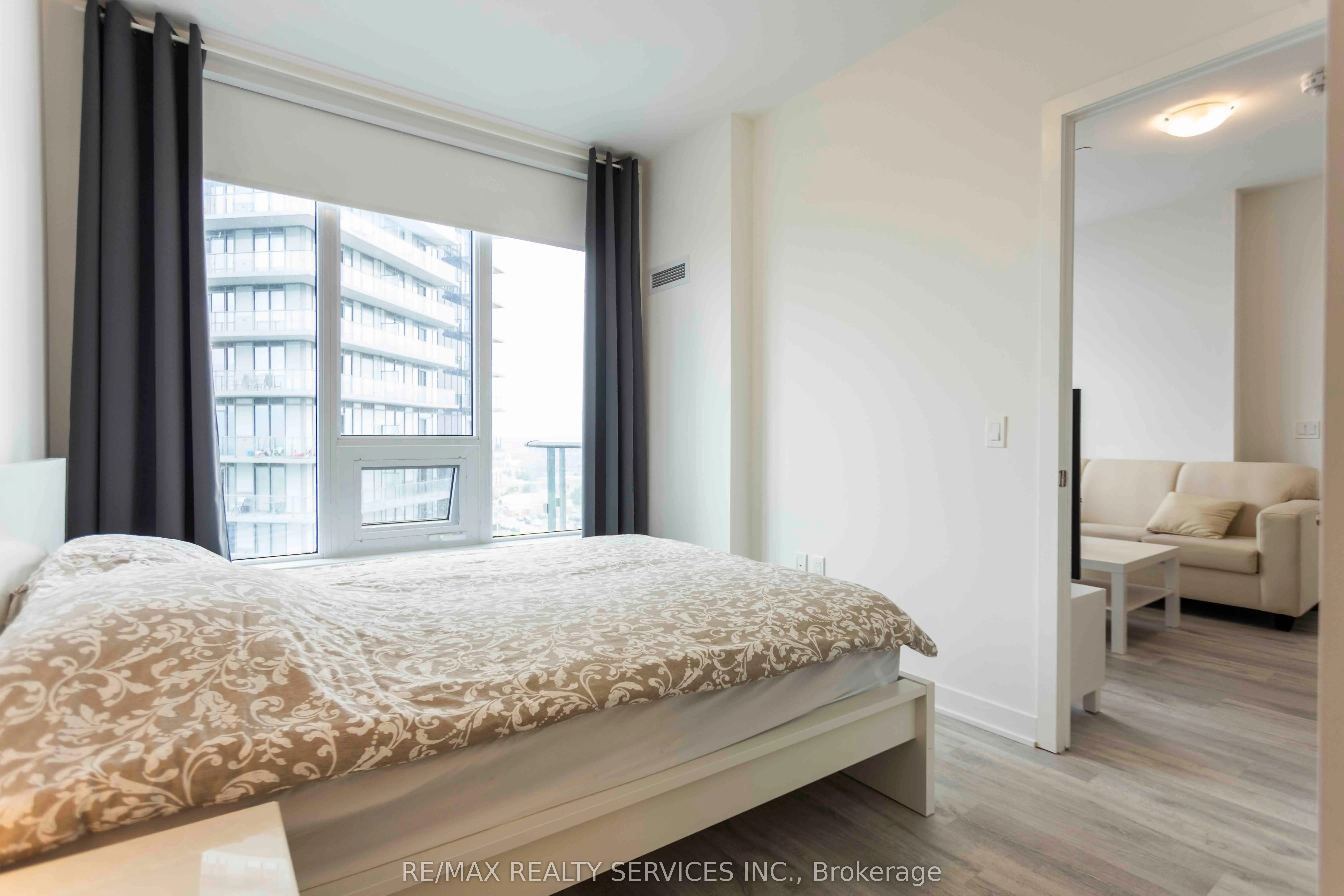 4675 Metcalfe Avenue, #1106