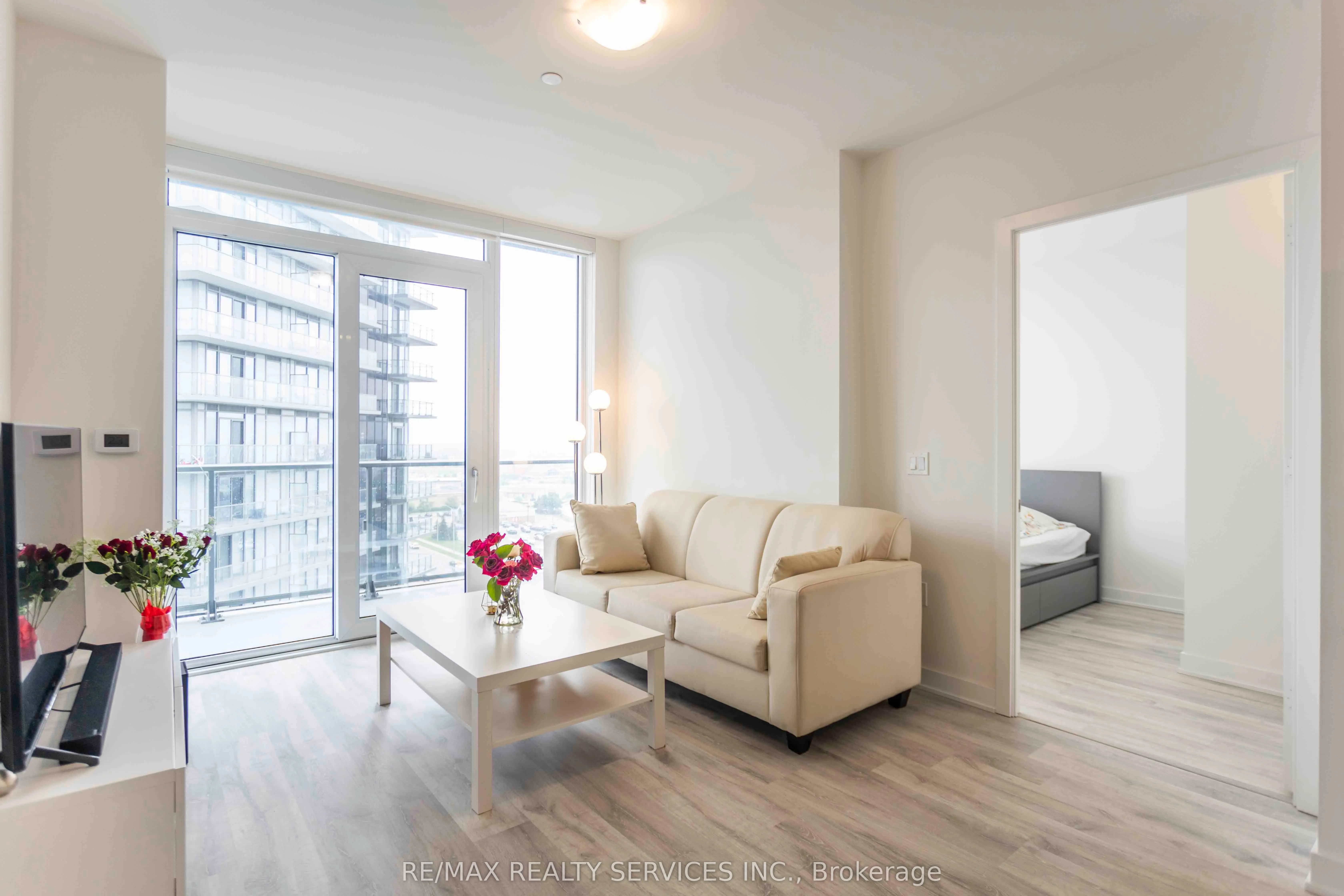 4675 Metcalfe Avenue, #1106