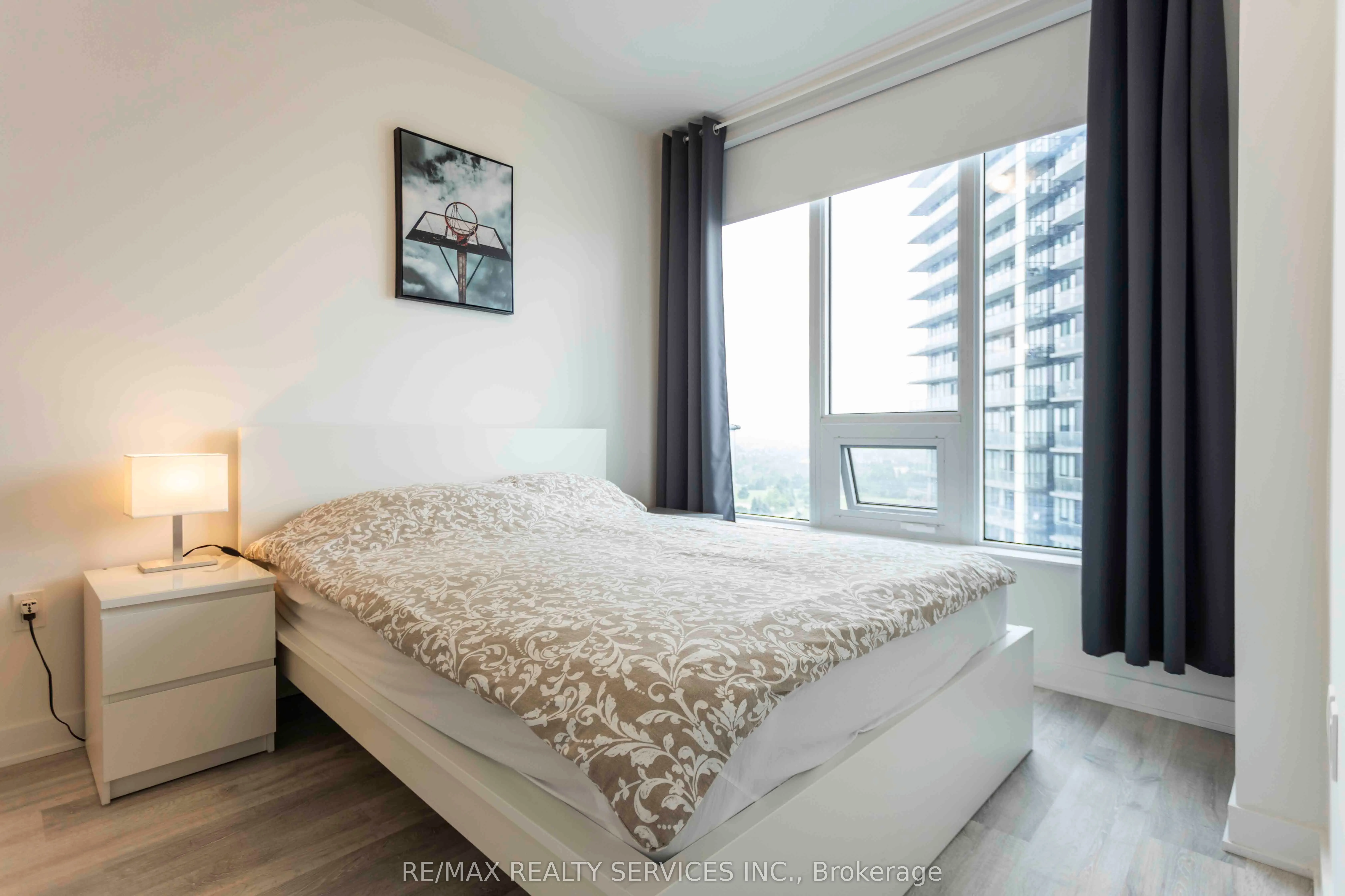 4675 Metcalfe Avenue, #1106
