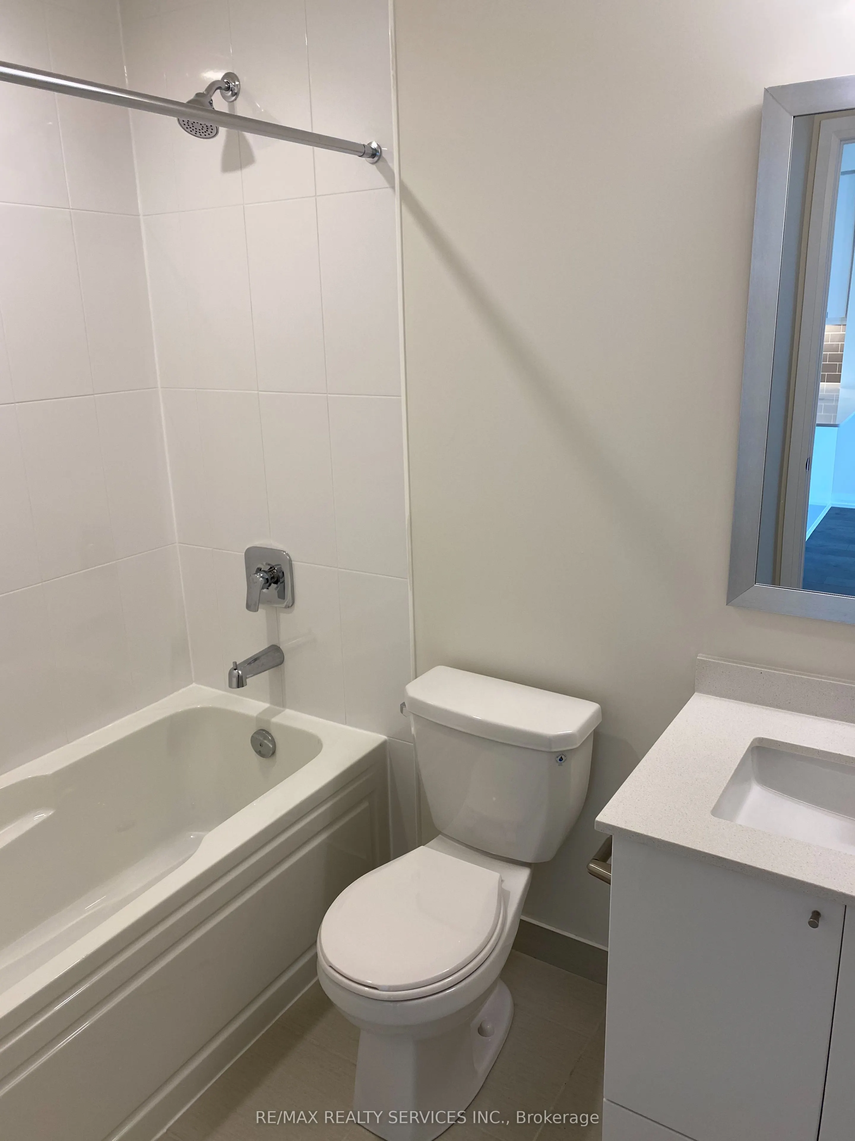 35 Watergarden Drive W, #1215