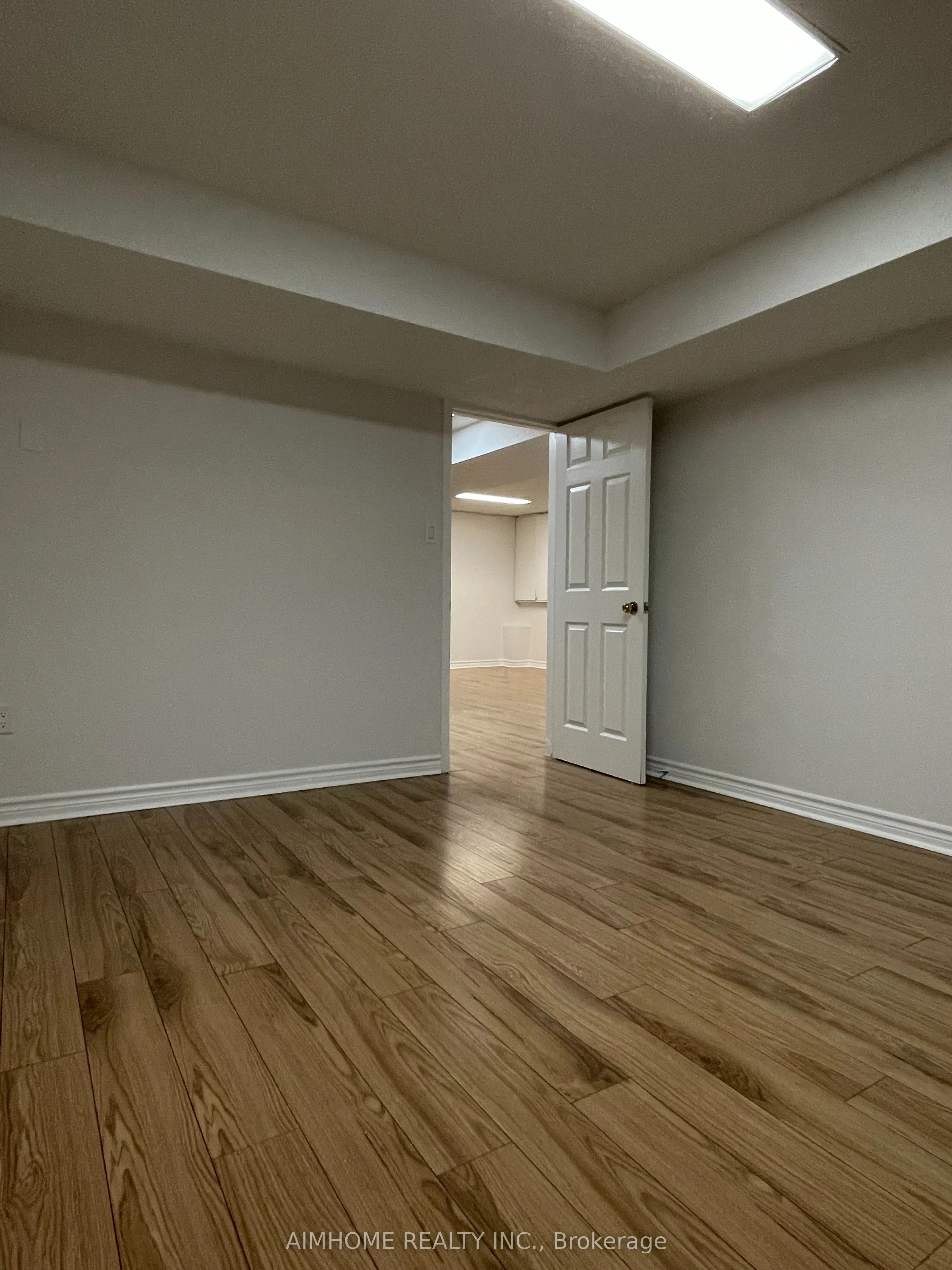 4072 Colonial Drive, #Basement