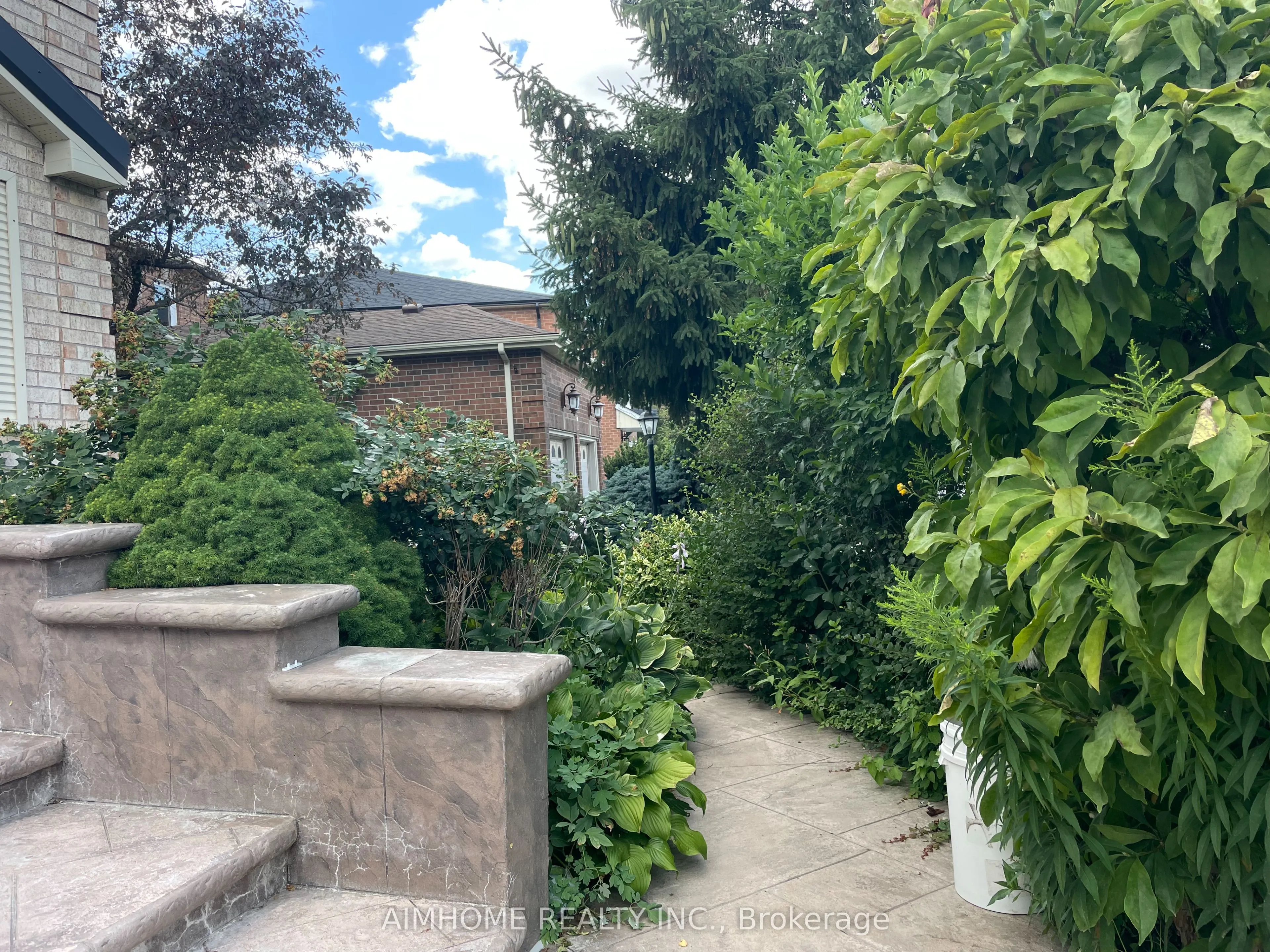 4072 Colonial Drive, #Basement